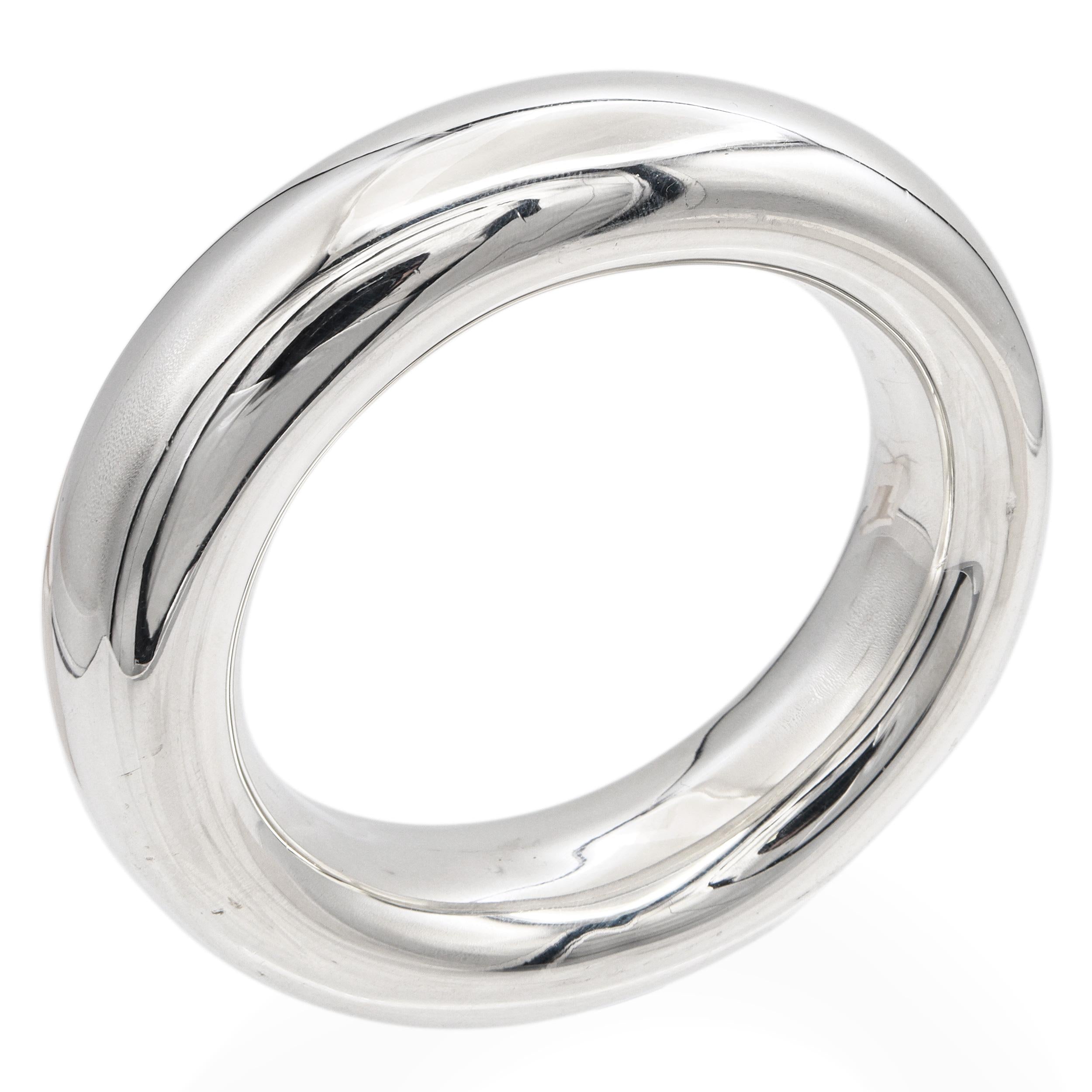 Tiffany & Co. Elsa Peretti Sterling Silver Doughnut Bangle Bracelet