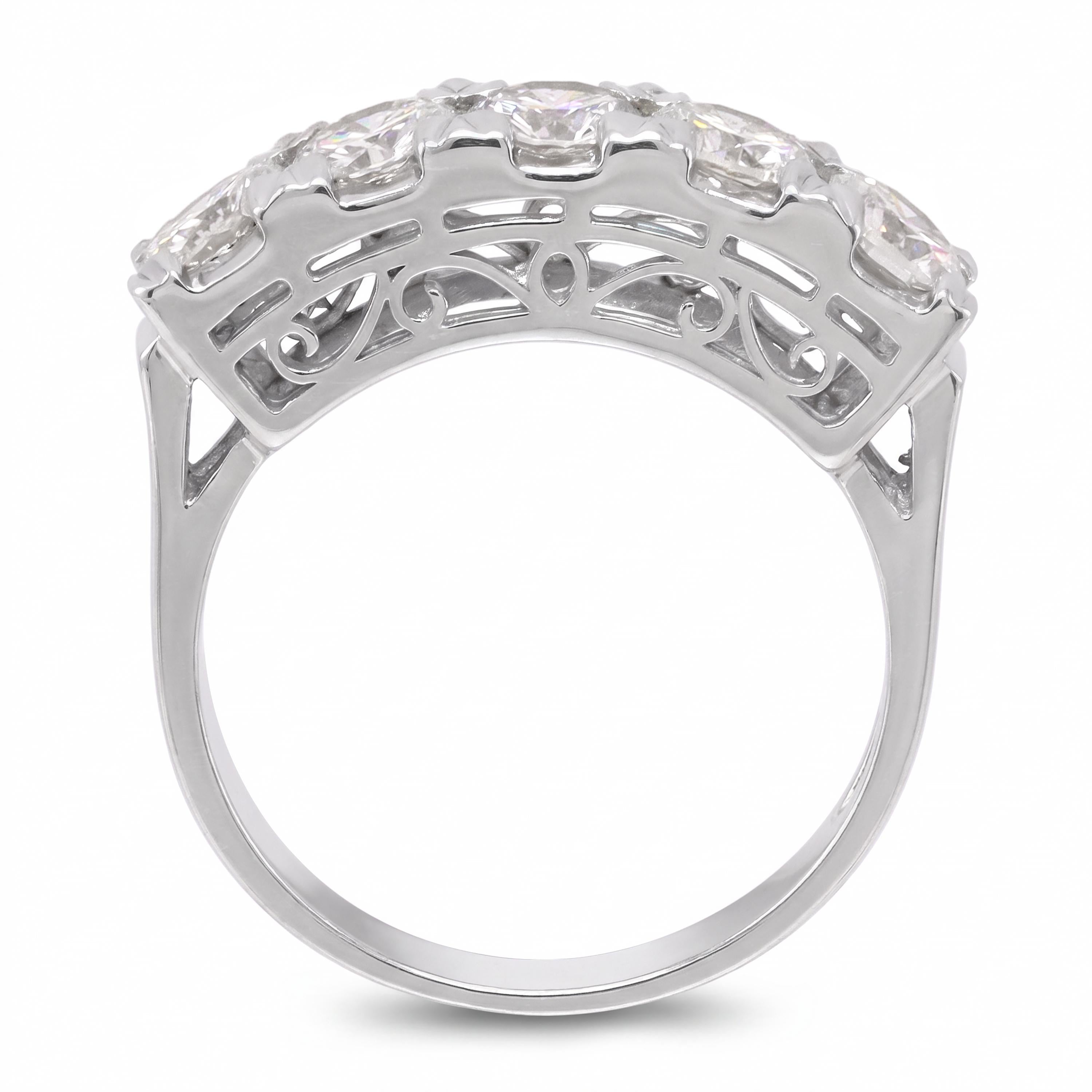 Vintage Platinum 1.45tcw Diamond Five Stone Ring