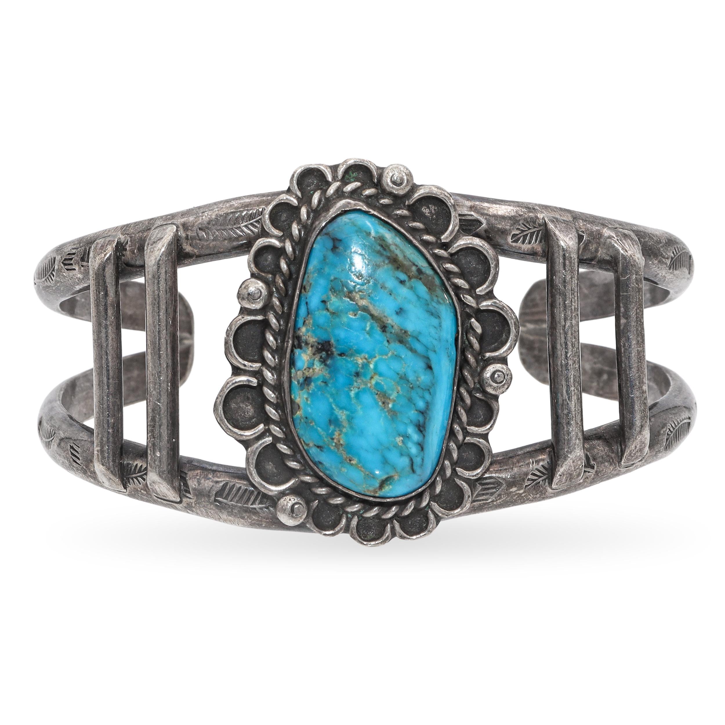 Vintage Navajo Sterling Silver Turquoise Single Stone Cuff Bracelet
