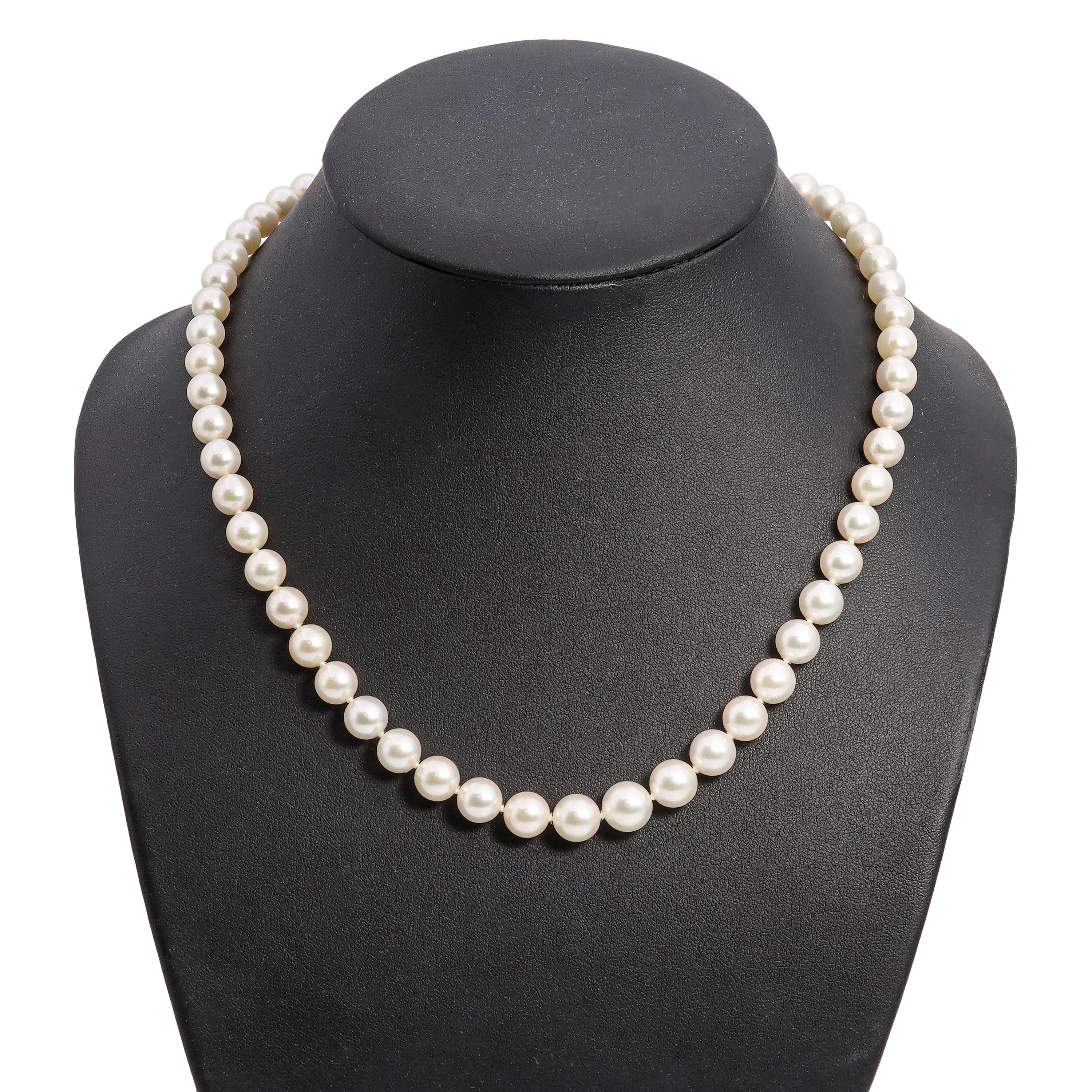 Mikimoto 18k White Gold Graduated Pearl Strand Necklace