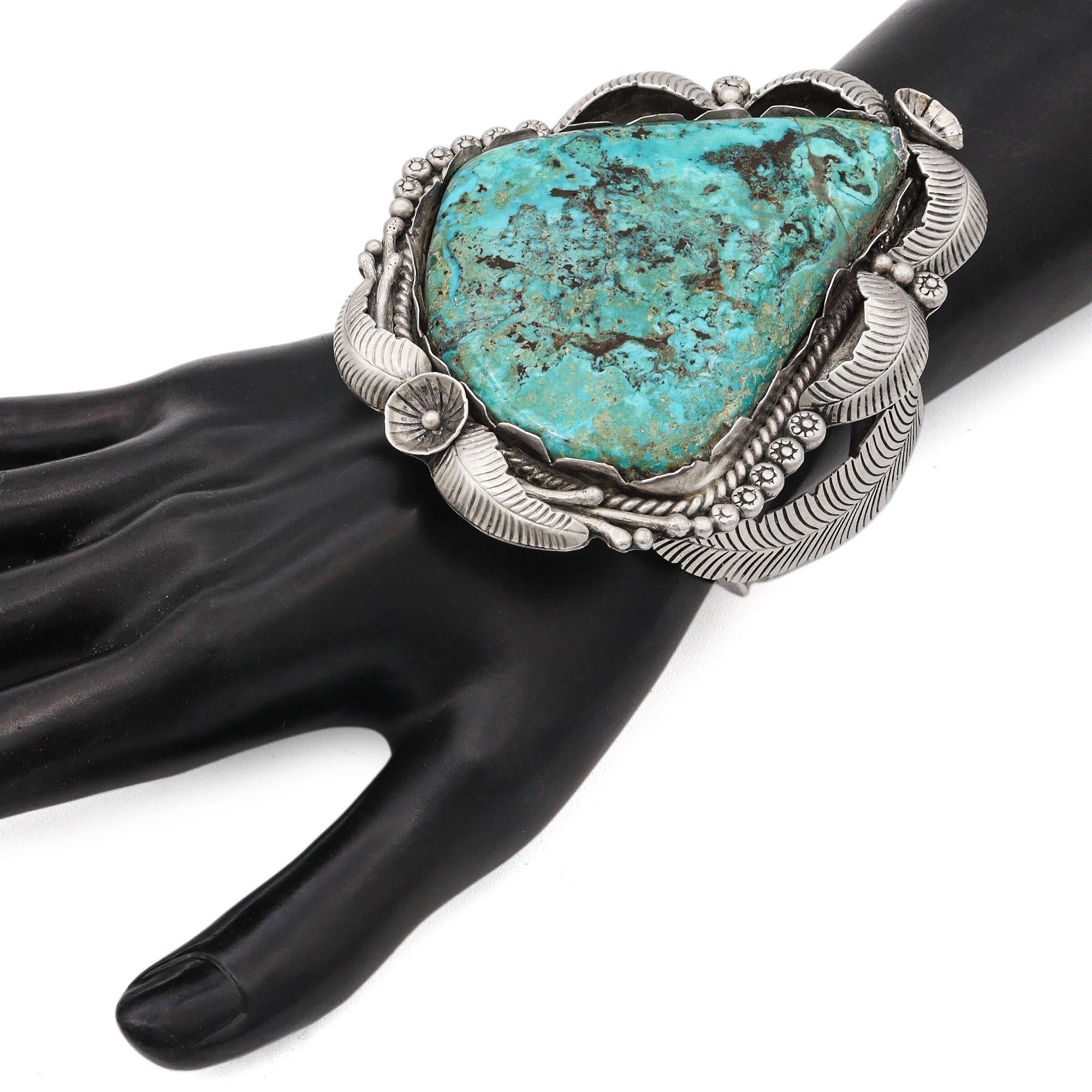 Vintage Southwest Native American Sterling Silver Turquoise Cuff Bracelet