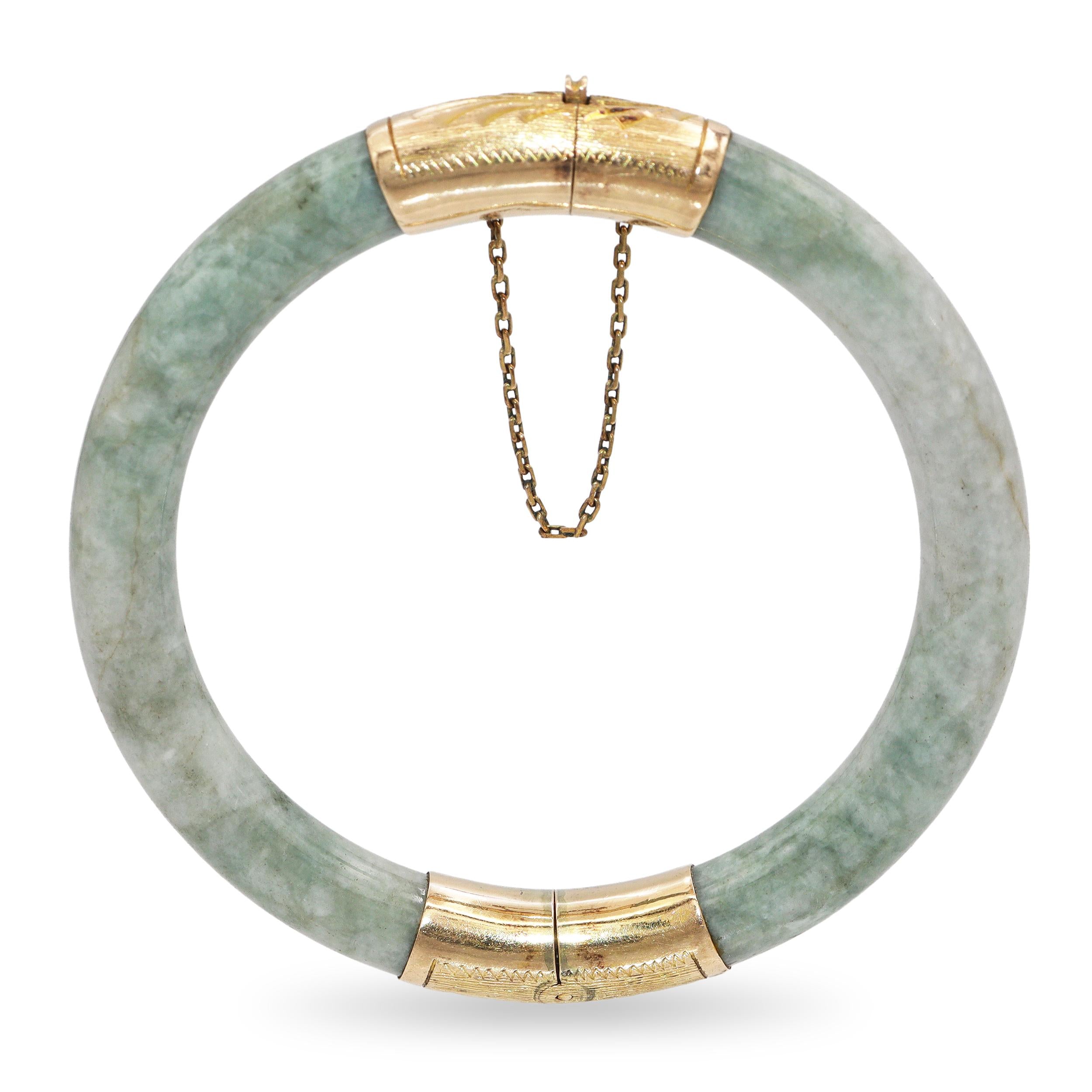 Vintage Yellow Gold Variegated Jade Hinged Bangle Bracelet