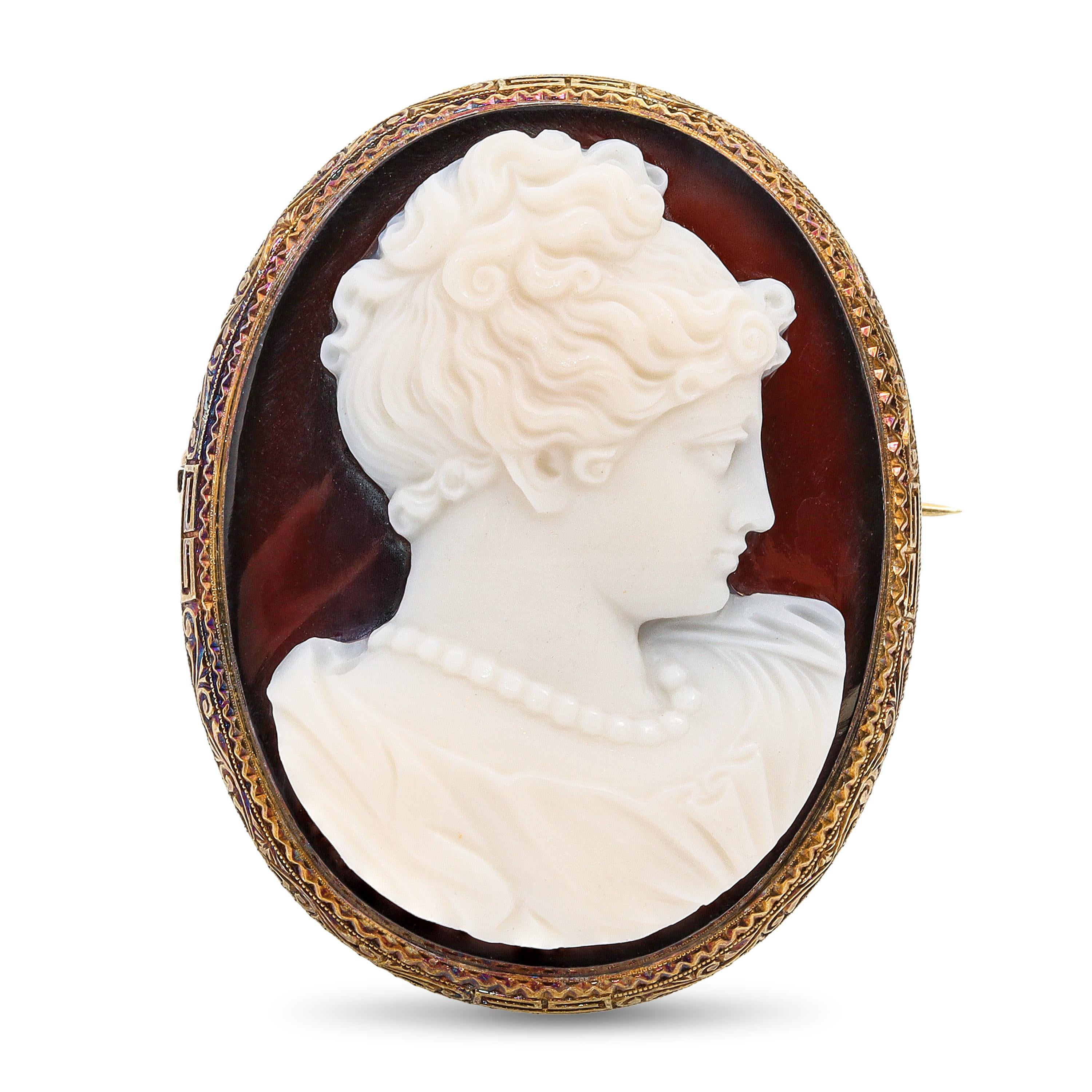 Antique 14k Yellow Gold Sardonyx Female Classical Cameo Brooch
