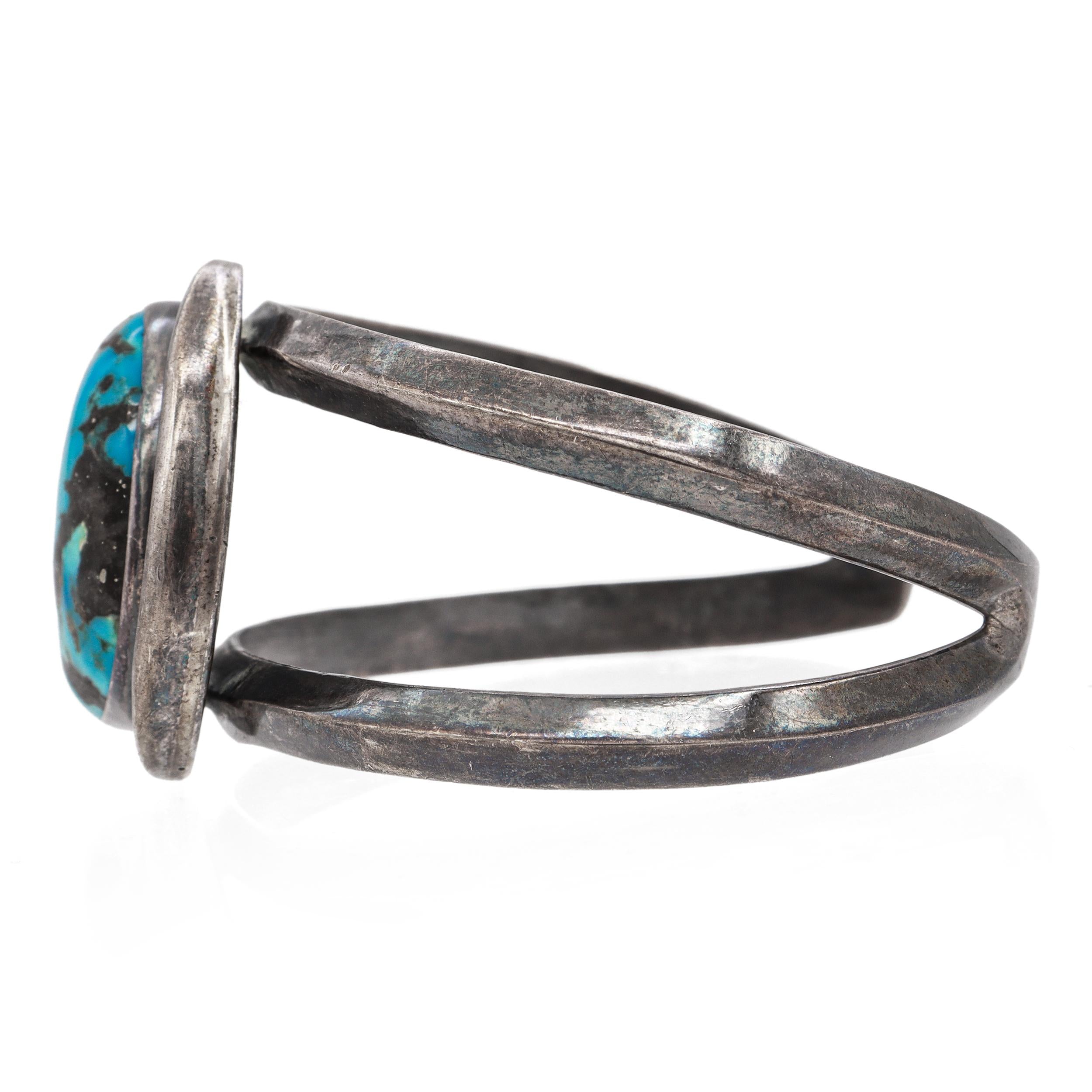 Vintage Southwestern Sterling Silver Turquoise Cuff Bracelet