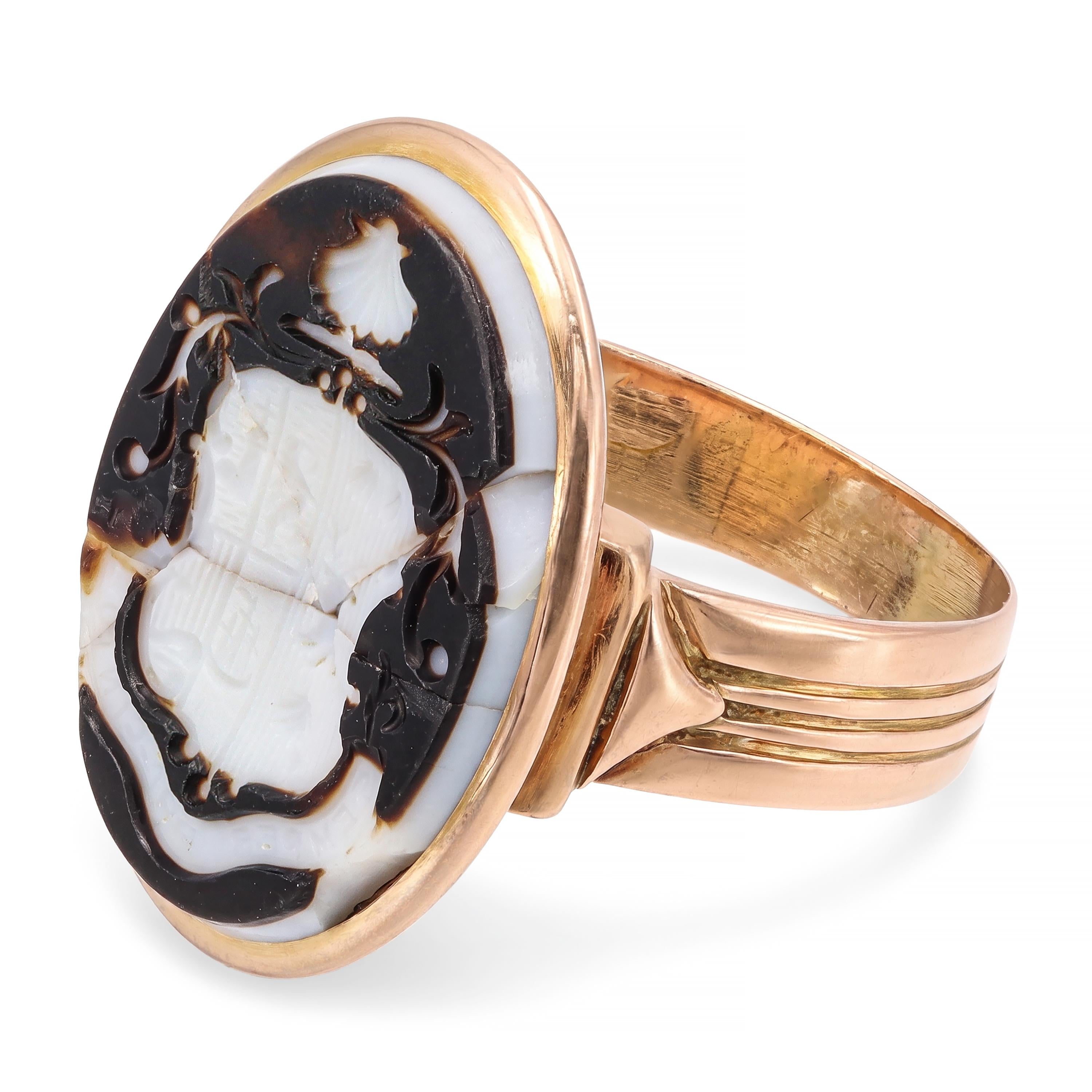 Antique 10k Rose Gold Sardonyx Intaglio Mulholland Coat of Arms Ring