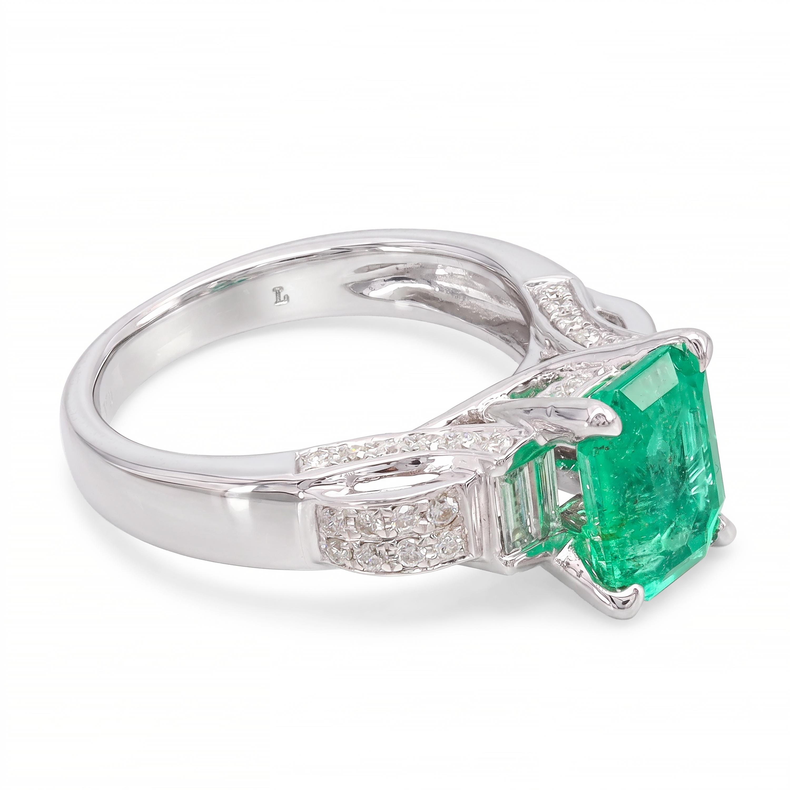 Vintage 18k White Gold 1.65ct Emerald and Diamond Ring