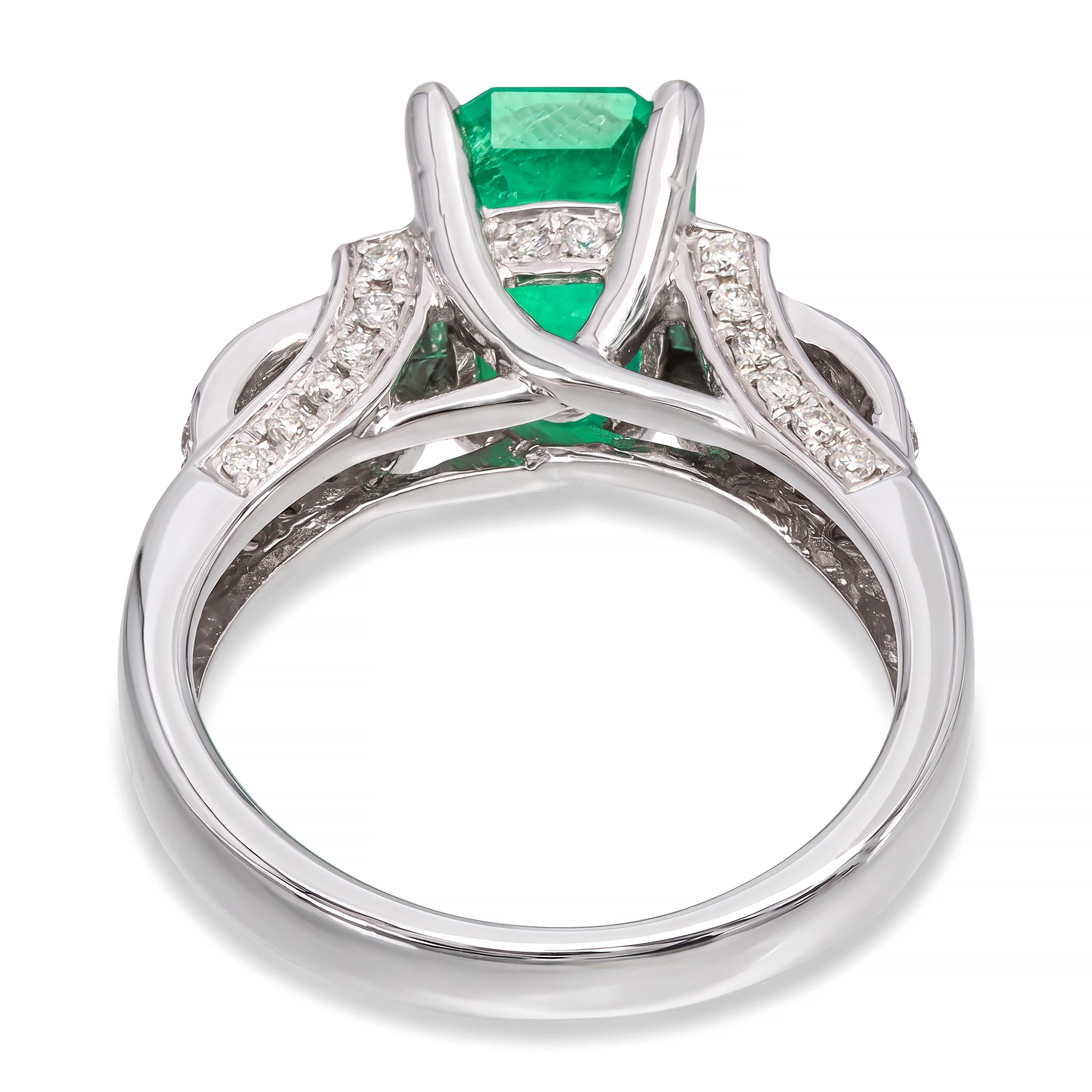 Vintage 18k White Gold 1.65ct Emerald and Diamond Ring