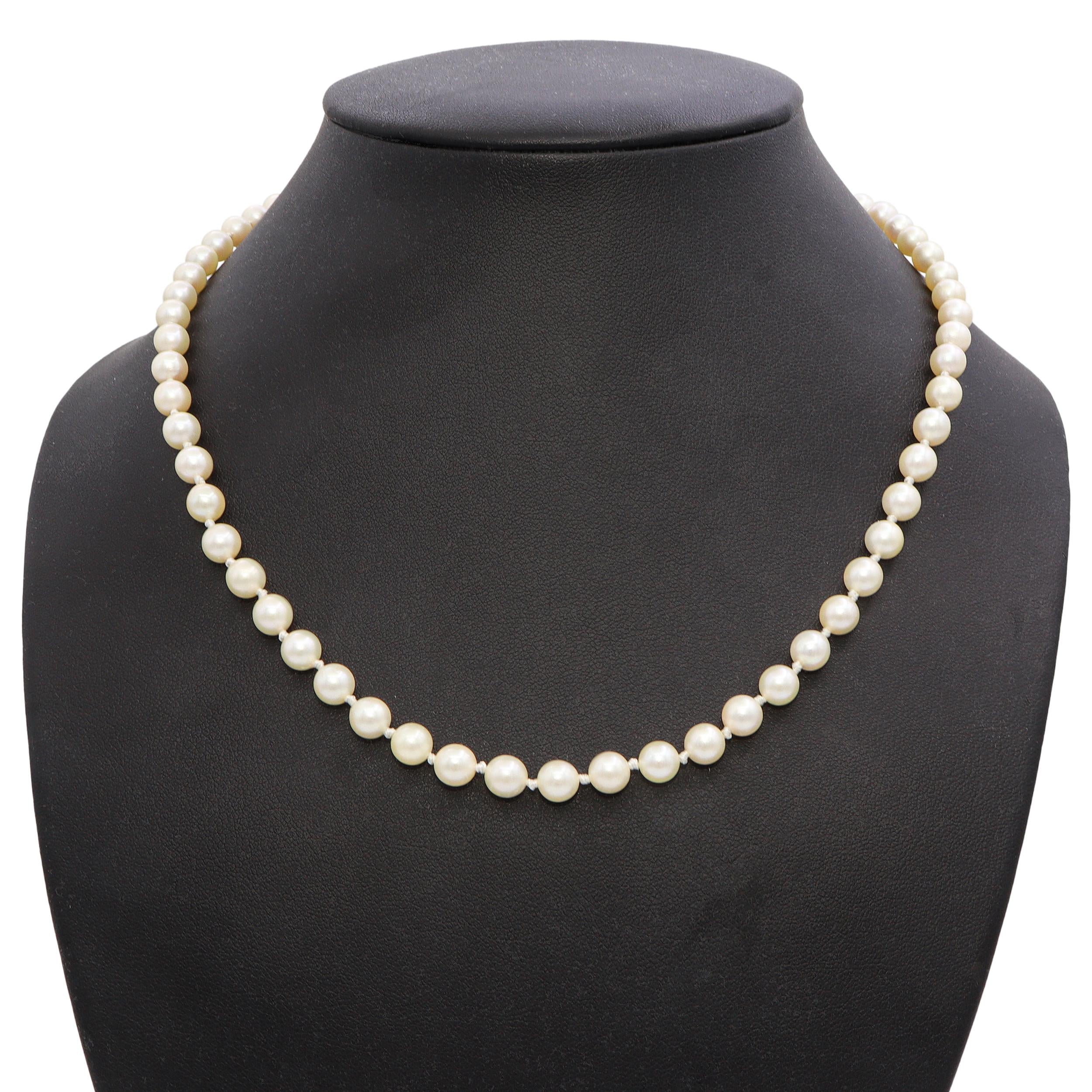 Cultured Pearl Necklace with 14k Yellow Gold Butterfly Clasp