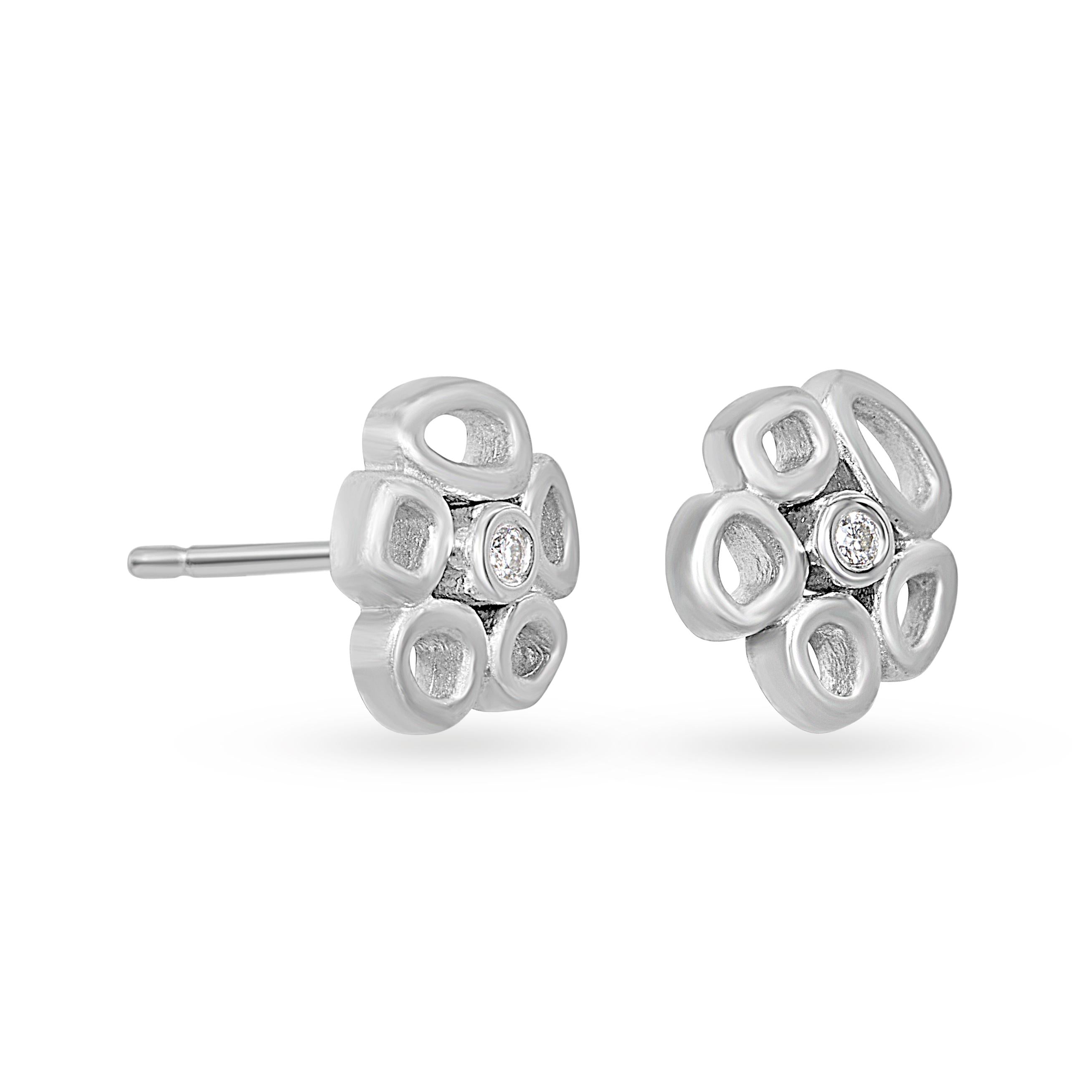 18k White Gold Contemporary Floral Diamond Stud Earrings