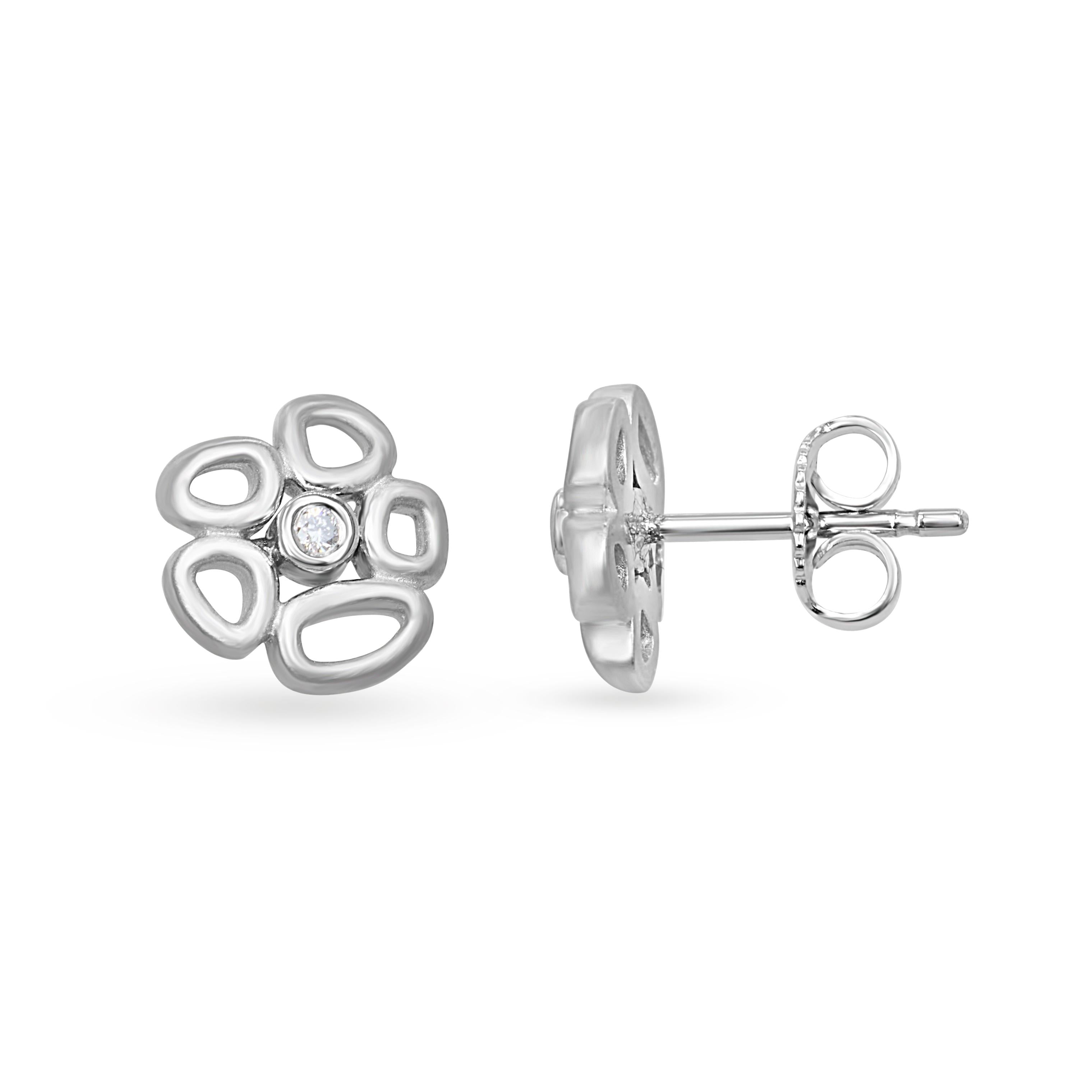 18k White Gold Contemporary Floral Diamond Stud Earrings