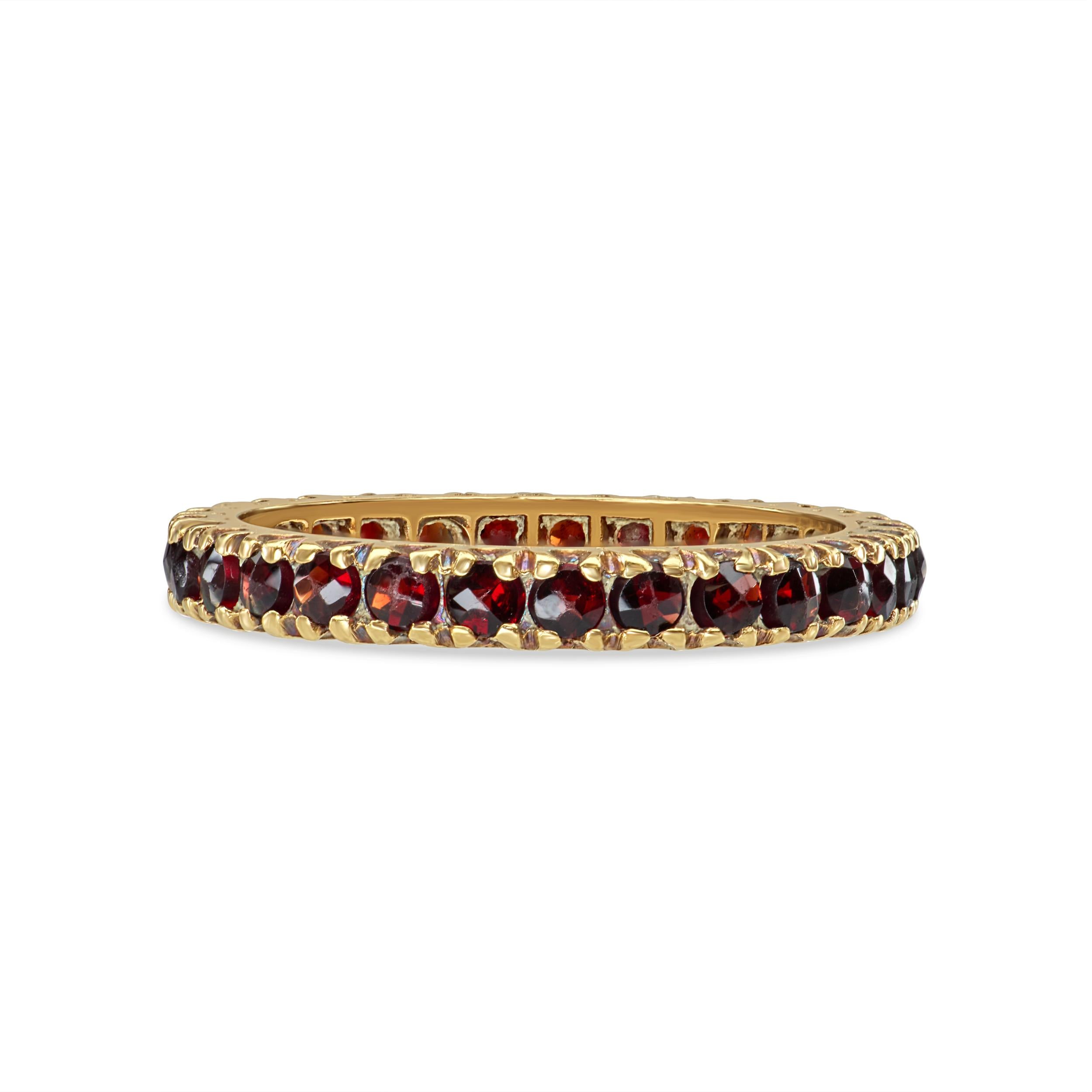 Vintage 12k Rose Gold 1.33ct Garnet Eternity Band