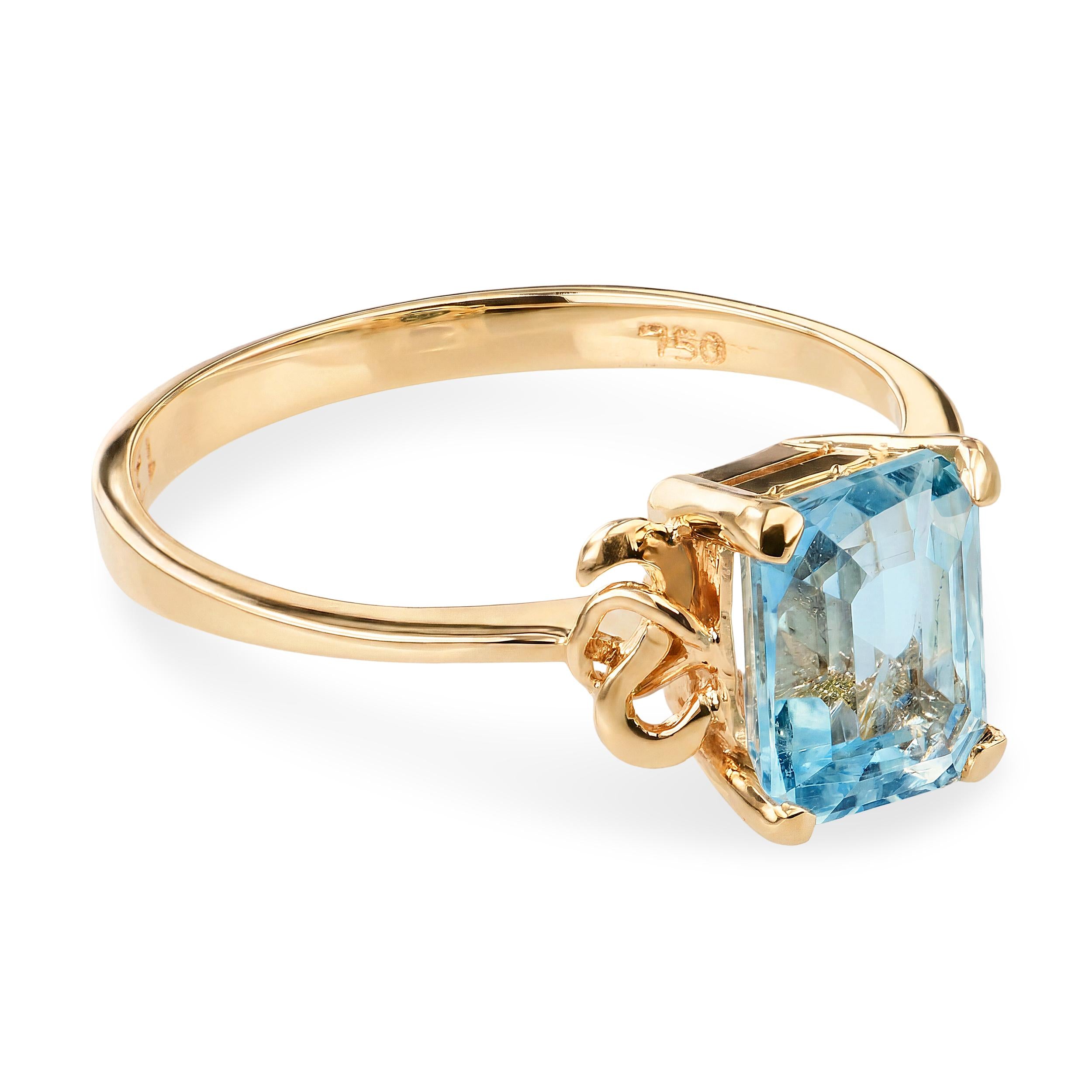 Vintage 18k Yellow Gold 1.51ct Aquamarine Ring