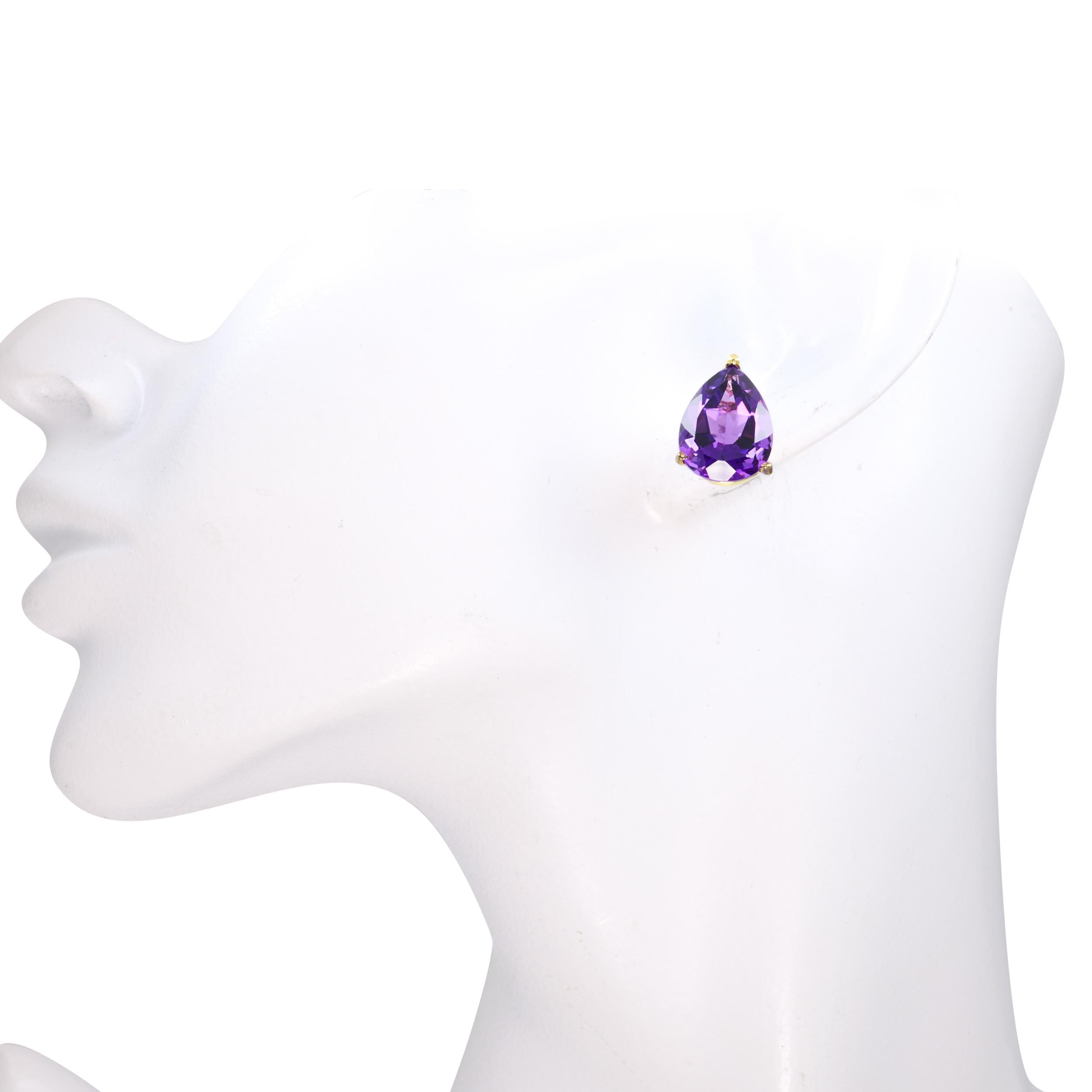 Vintage 14k Yellow Gold Pear Shaped 12.04ctw Amethyst Stud Earrings
