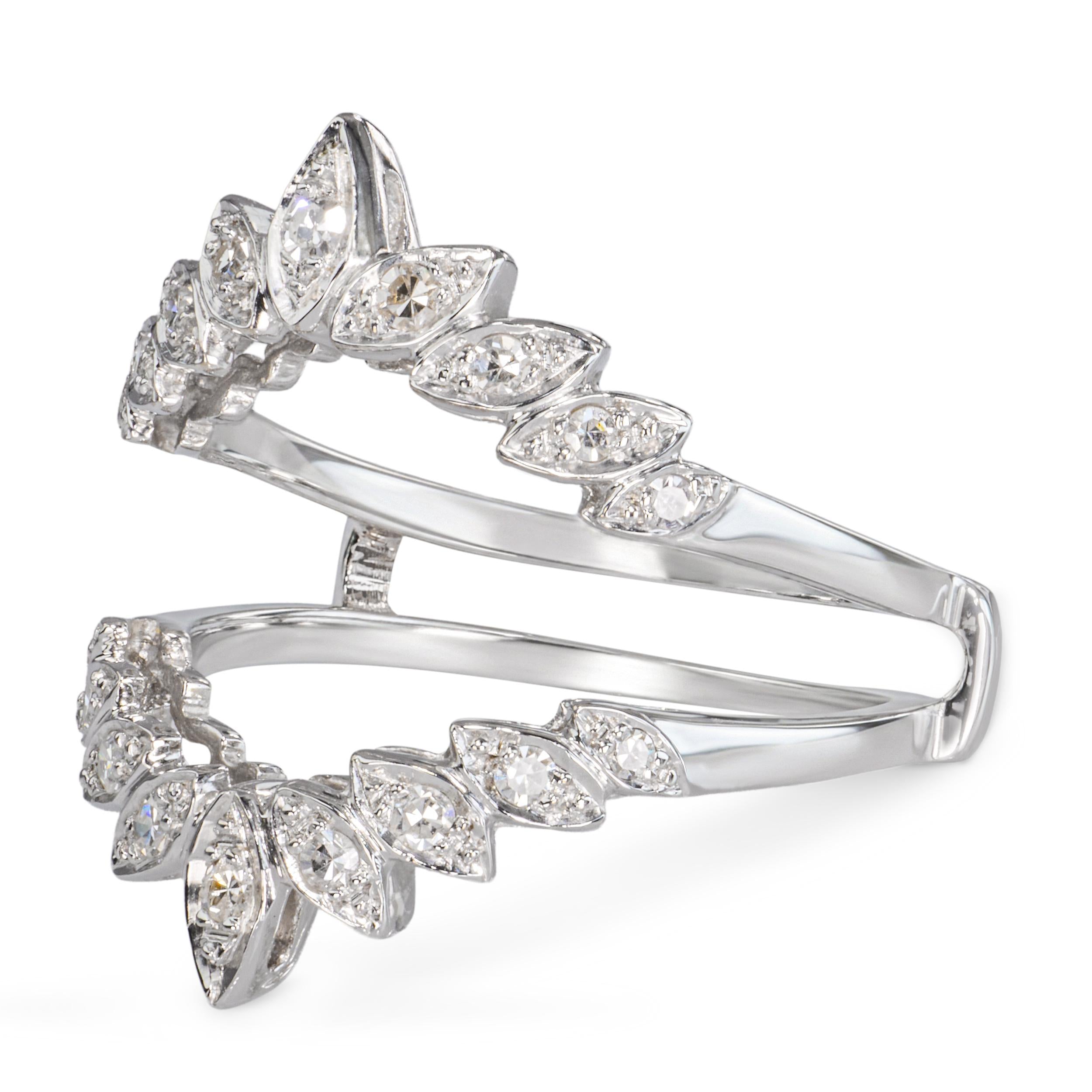 13k White Gold Diamond Ring Guard
