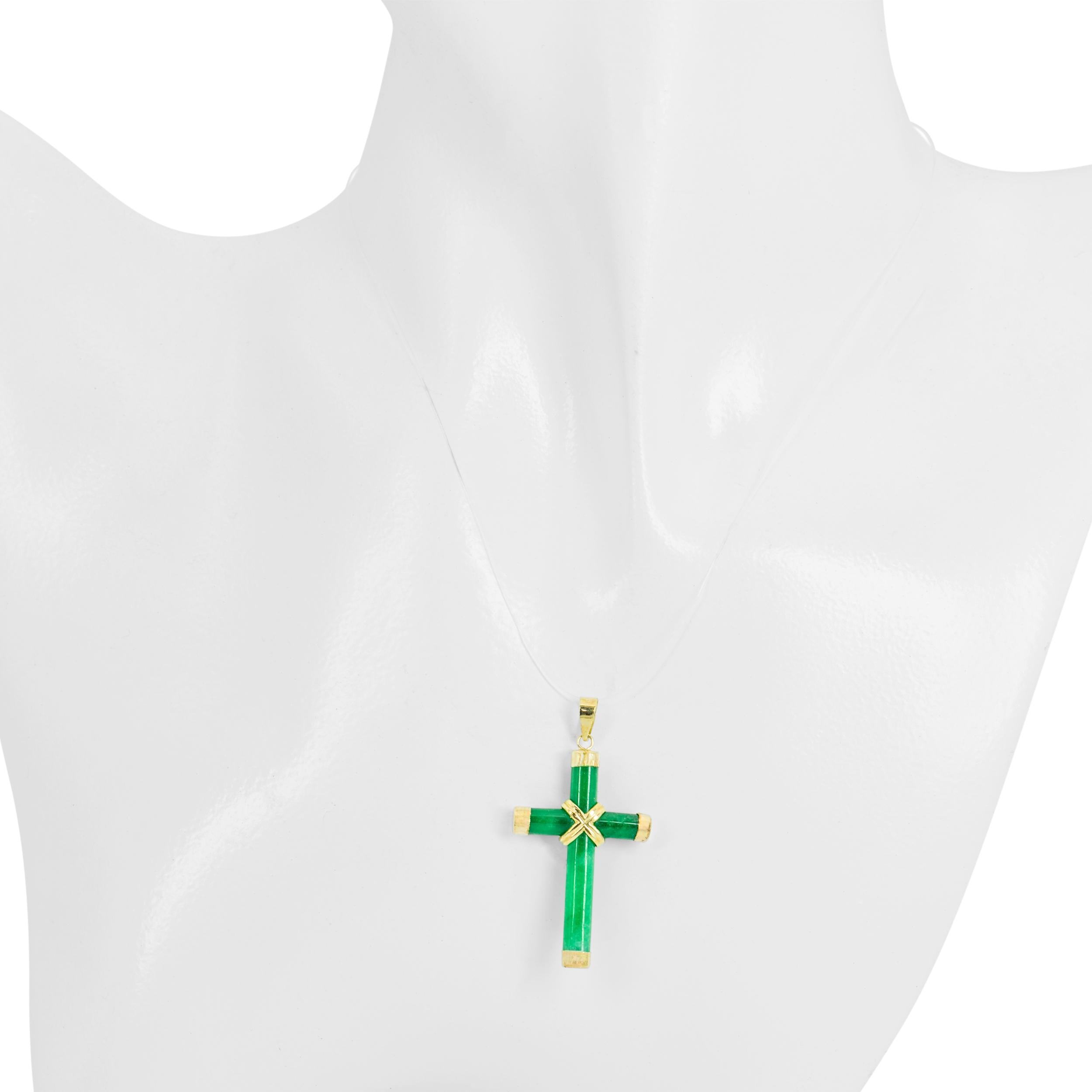 Vintage 14k Yellow Gold Jadeite Cross Pendant