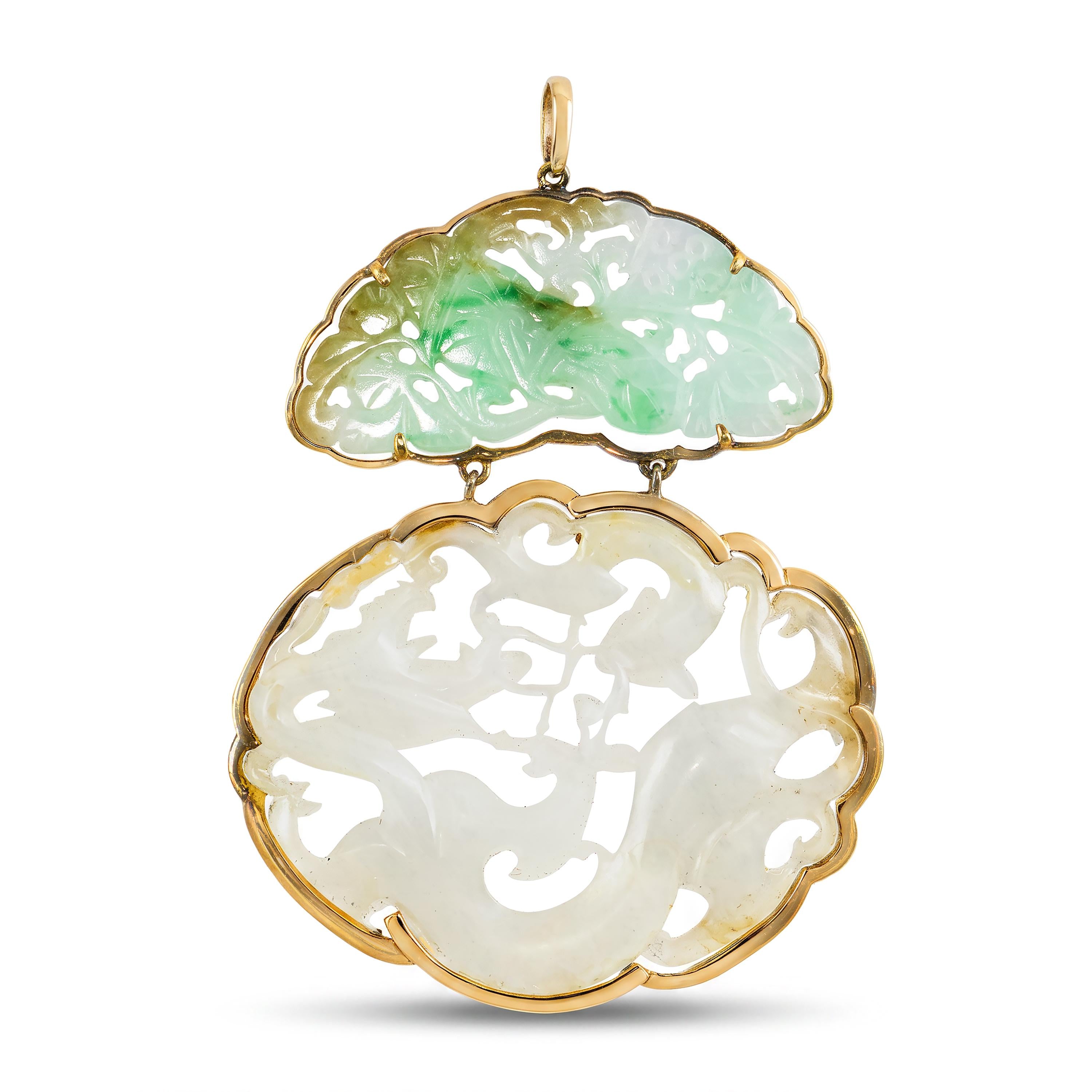 Vintage 10k Yellow Gold Carved Jade Pendant