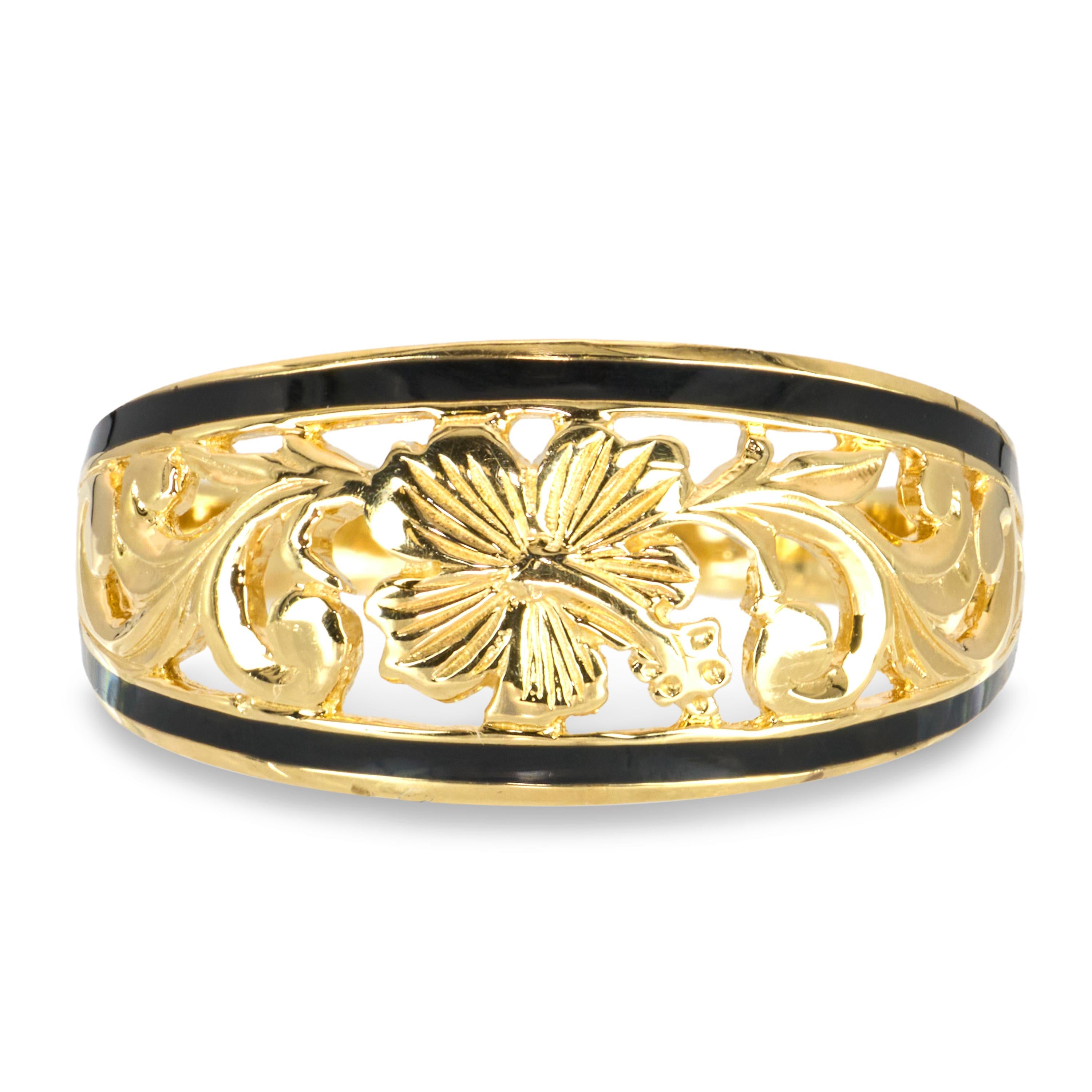 Vintage 14k Yellow Gold Black Enamel Floral Openwork Ring
