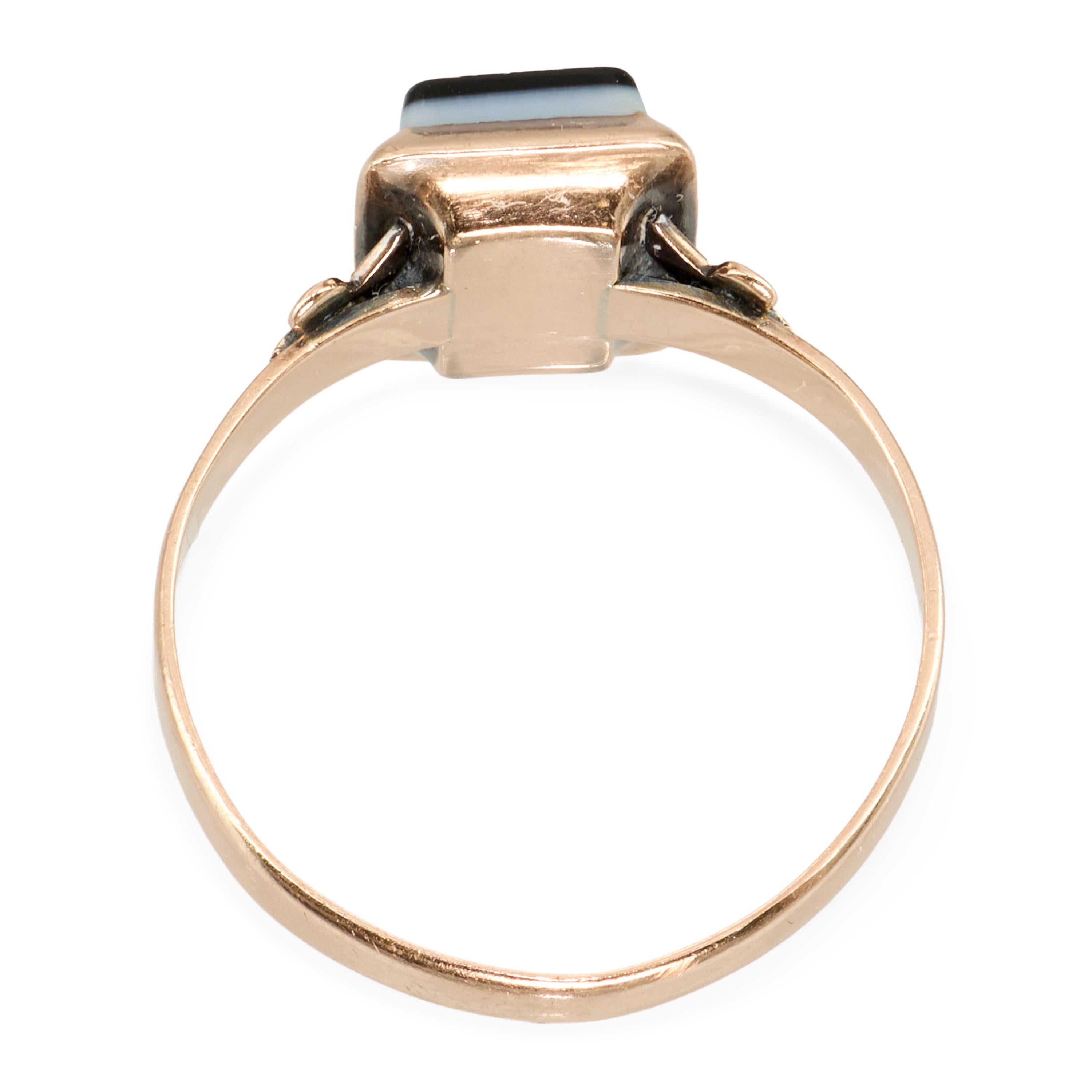 Antique 10k Rose Gold Banded Onyx Engraved Ring