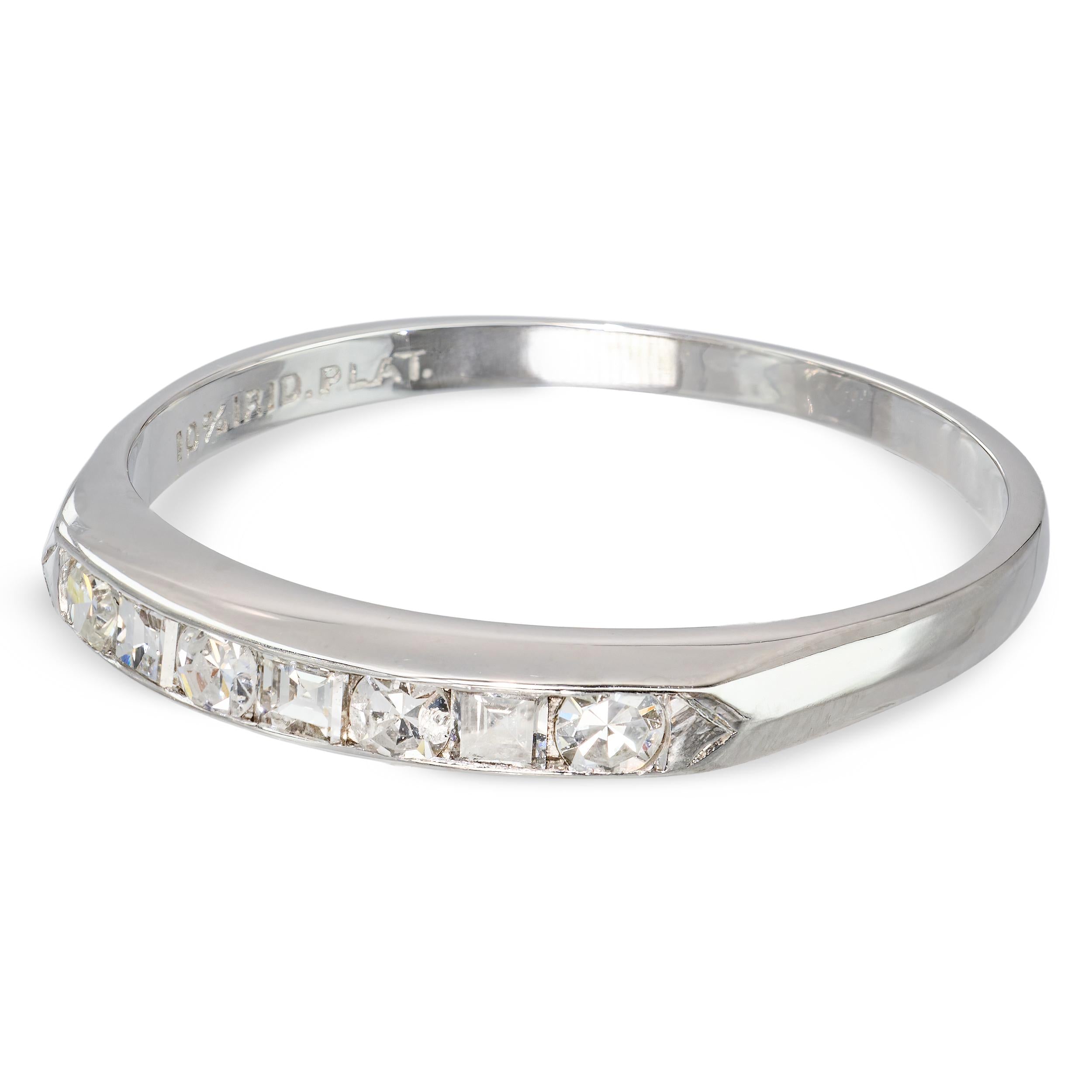 Vintage Platinum Single Cut and Carré Cut Alternating Diamond Band Ring