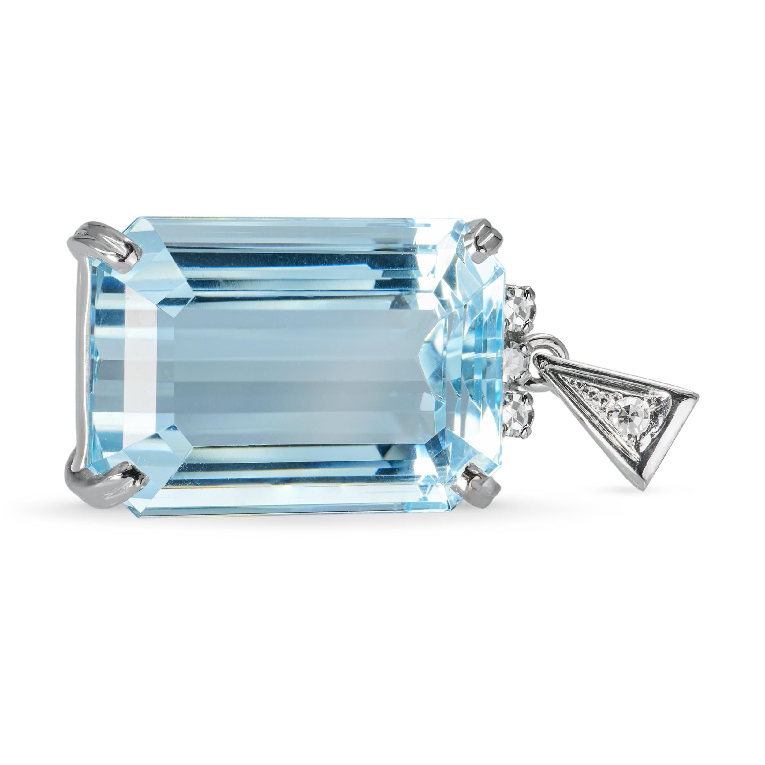 Vintage 17k White Gold 31.2ct Aquamarine and Diamond Necklace
