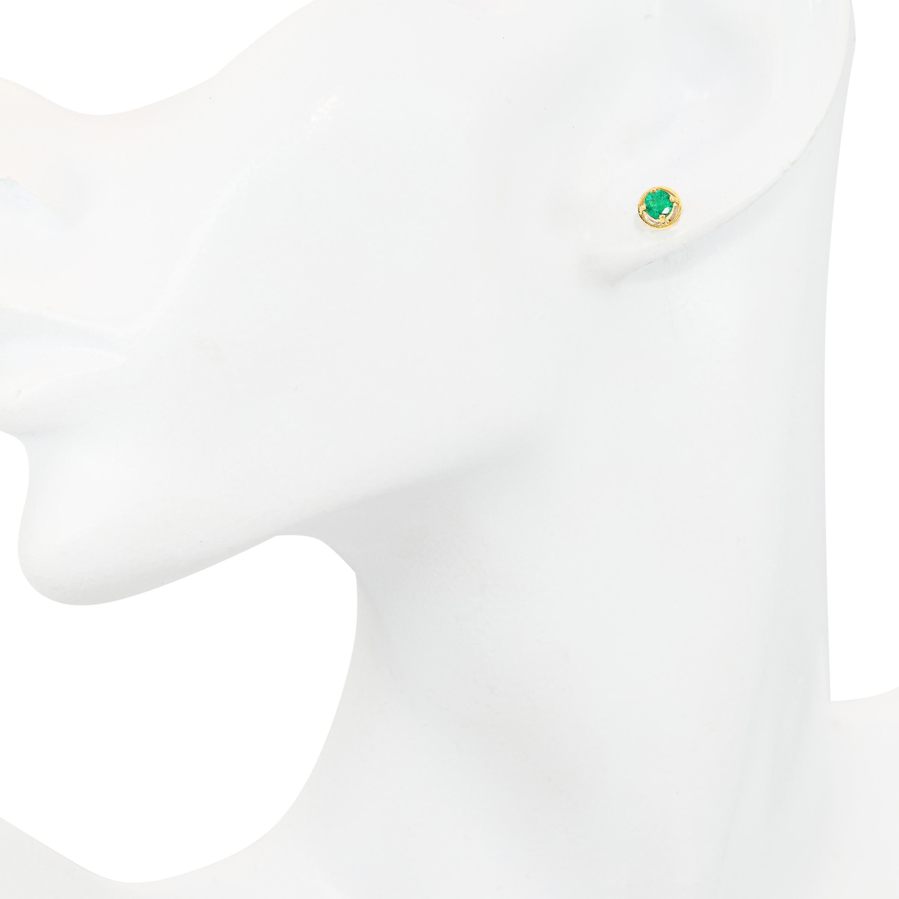 Vintage 18k Yellow Gold Emerald Stud Earrings