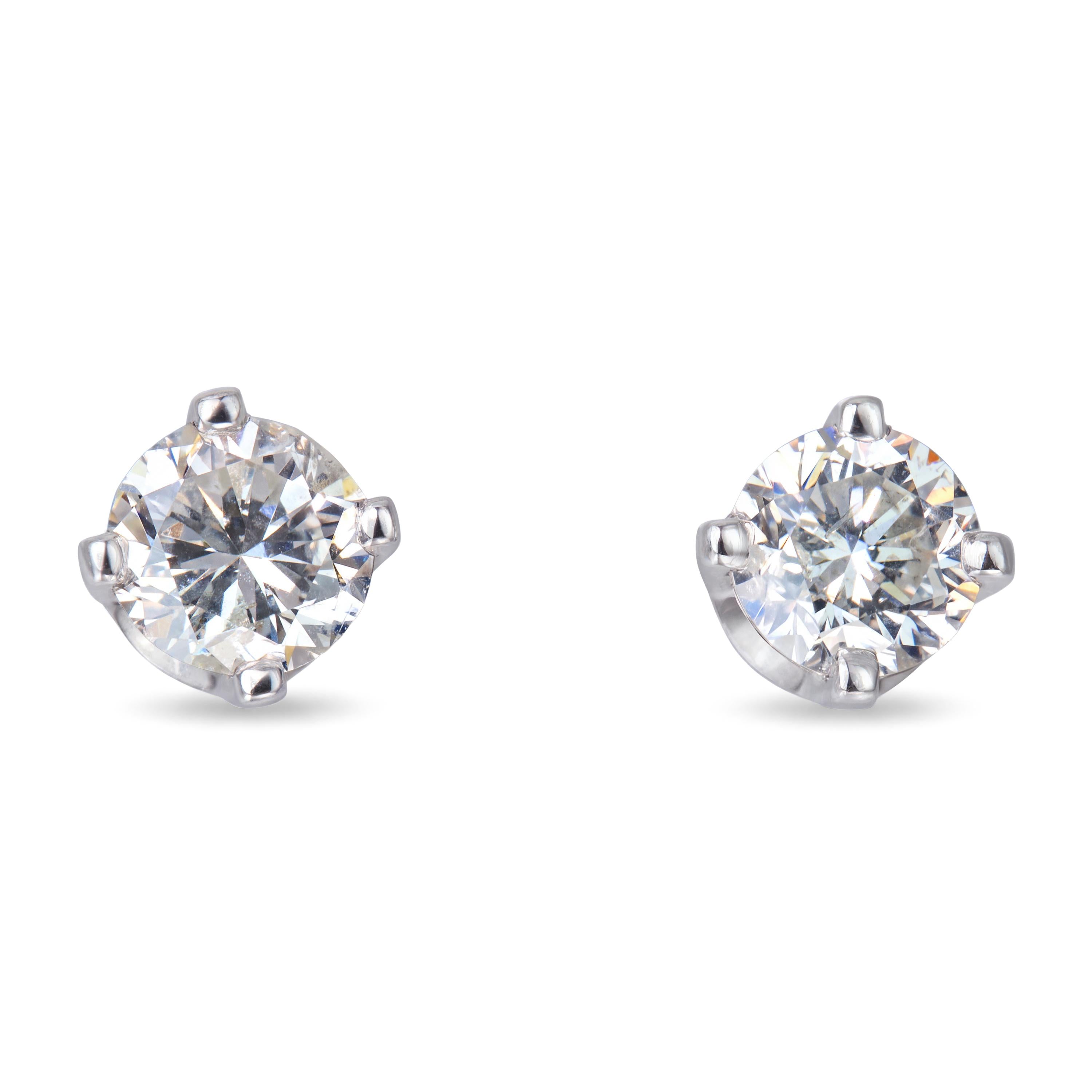 Vintage 14k White Gold 0.68tcw Diamond Stud Earrings