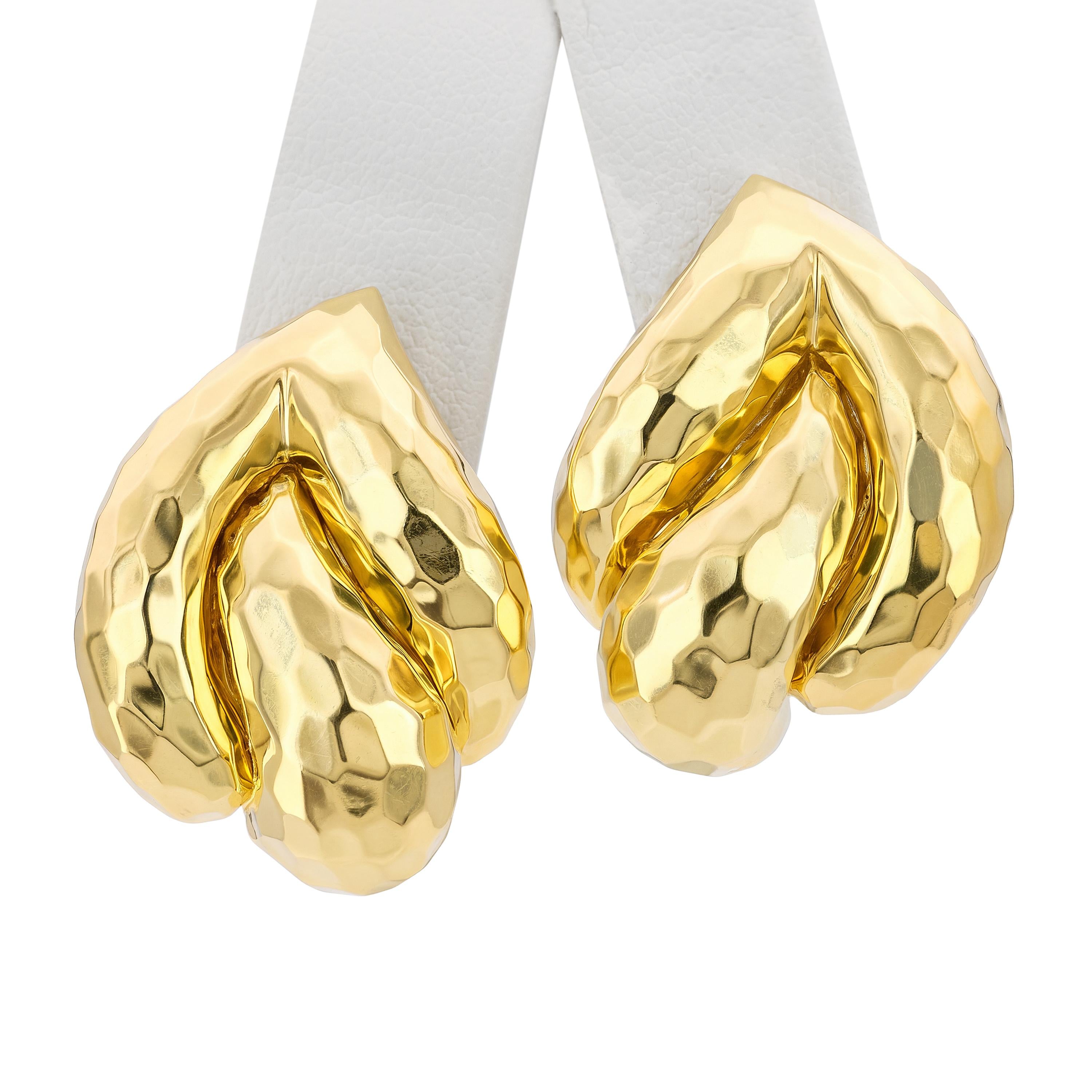 Henry Dunay 18k Yellow Gold Hammered Swirl Earrings