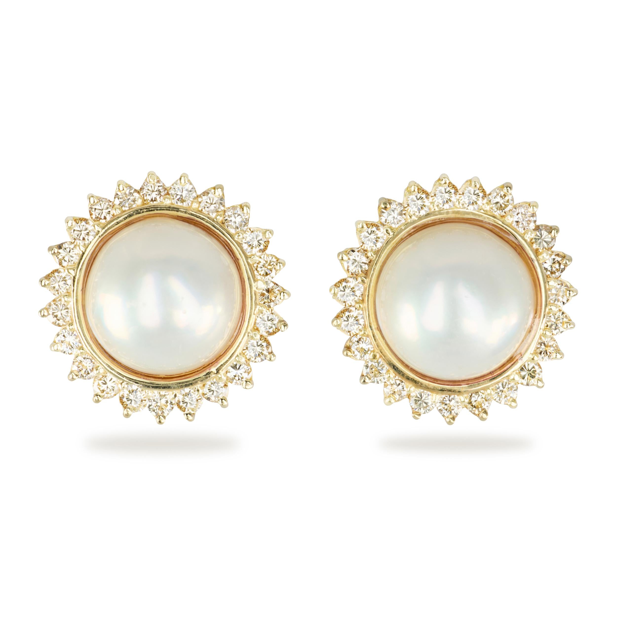 Vintage 14k Yellow Gold Diamond Halo Mabe Pearl Stud Earrings