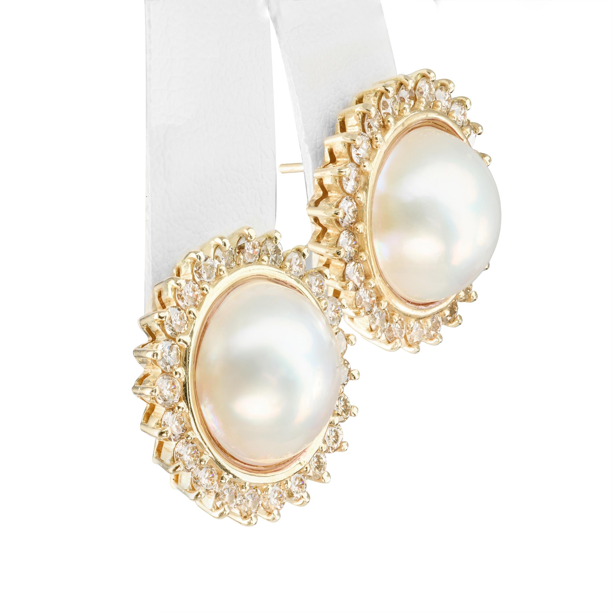 Vintage 14k Yellow Gold Diamond Halo Mabe Pearl Stud Earrings