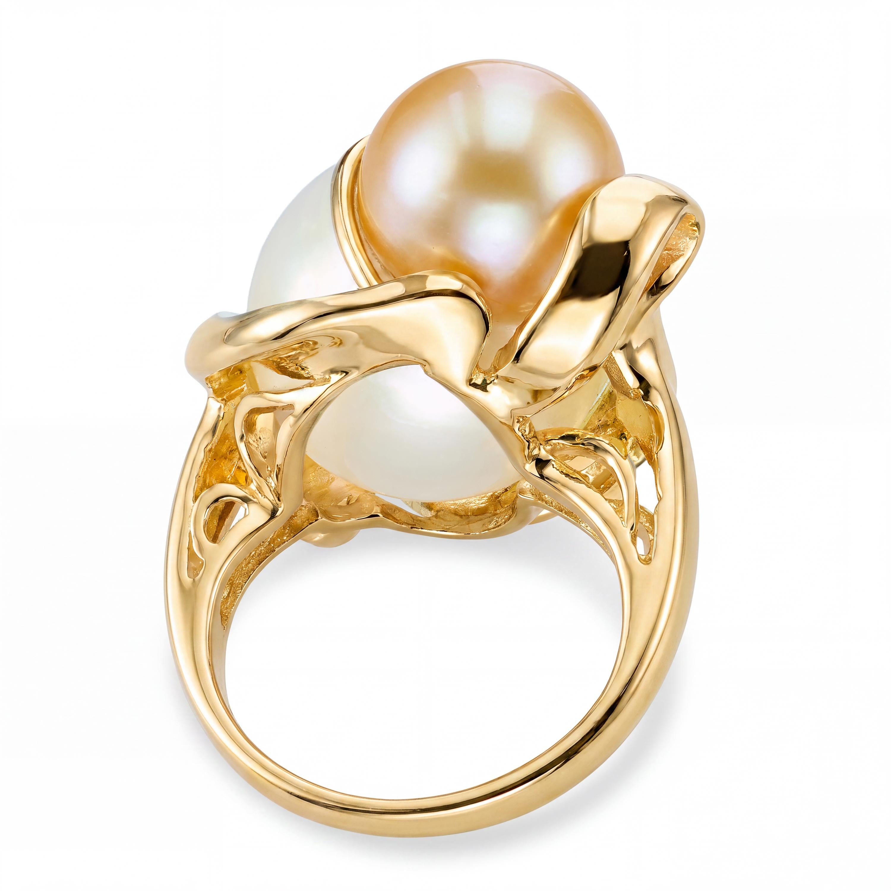 18k Yellow Gold Bicolor Gold & White South Sea Pearl Ring