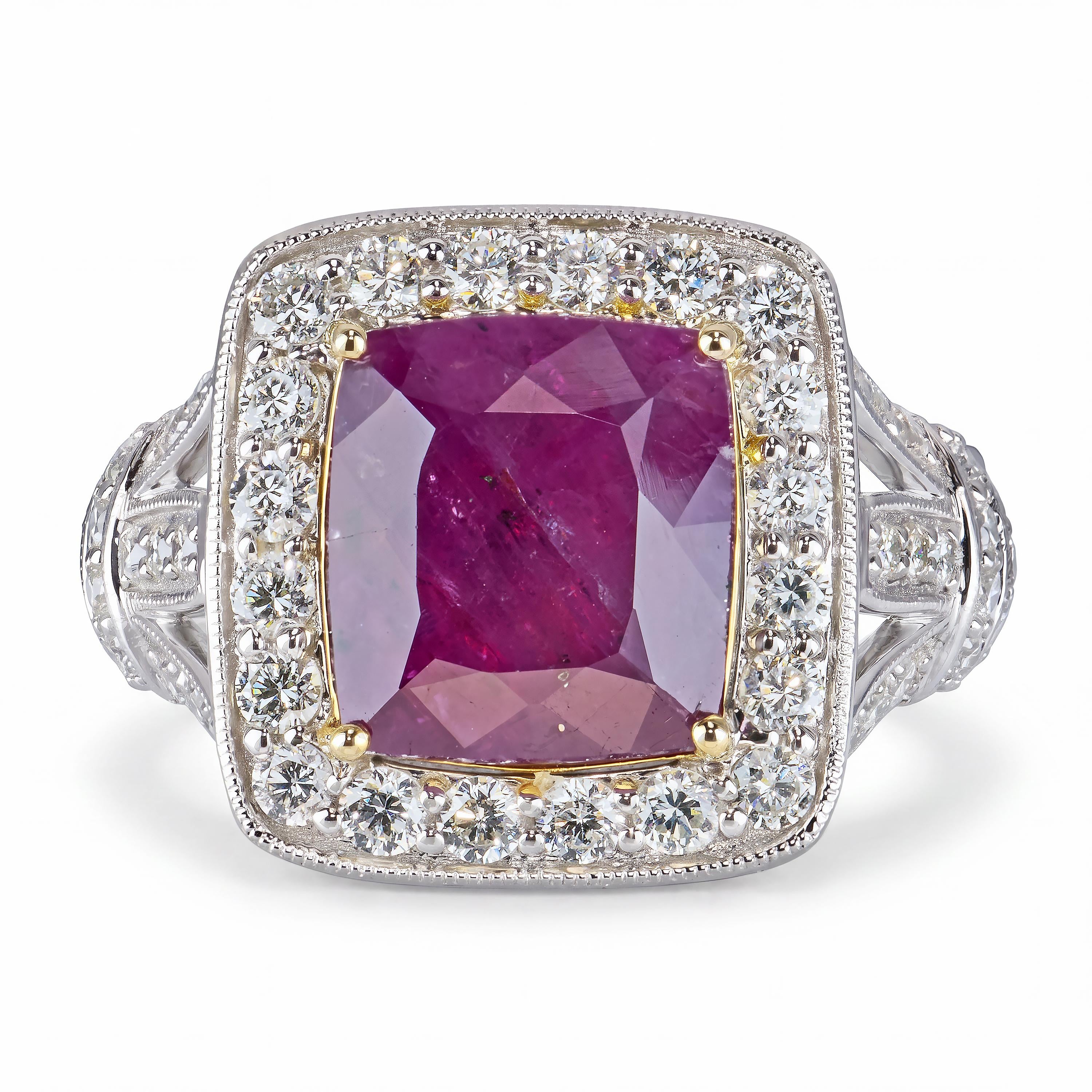 Oscar Friedman 18k White Gold 4.67ct Kashmir Sapphire and Diamond Ring