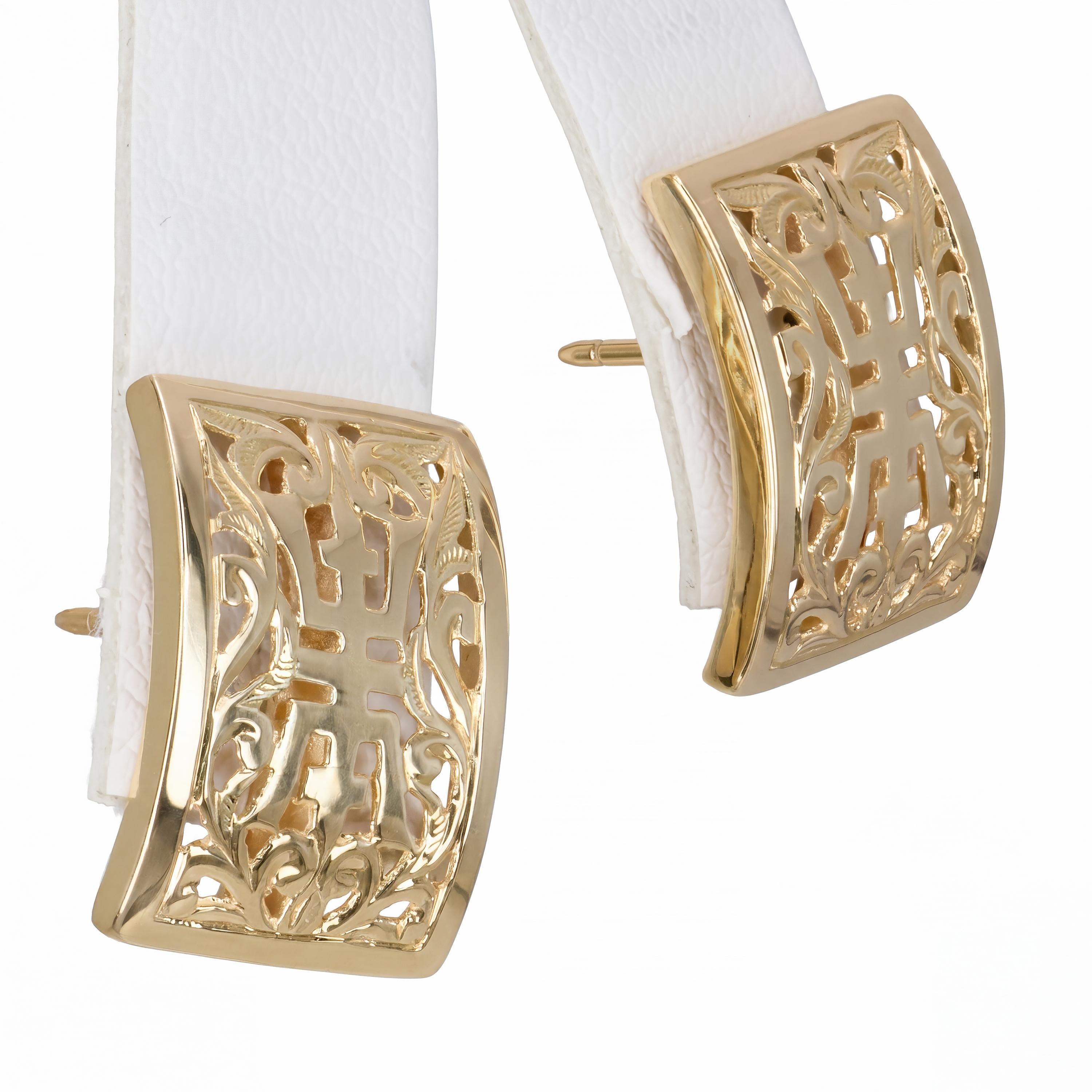 Vintage Ming's 14k Yellow Gold Chinese Motif Earrings