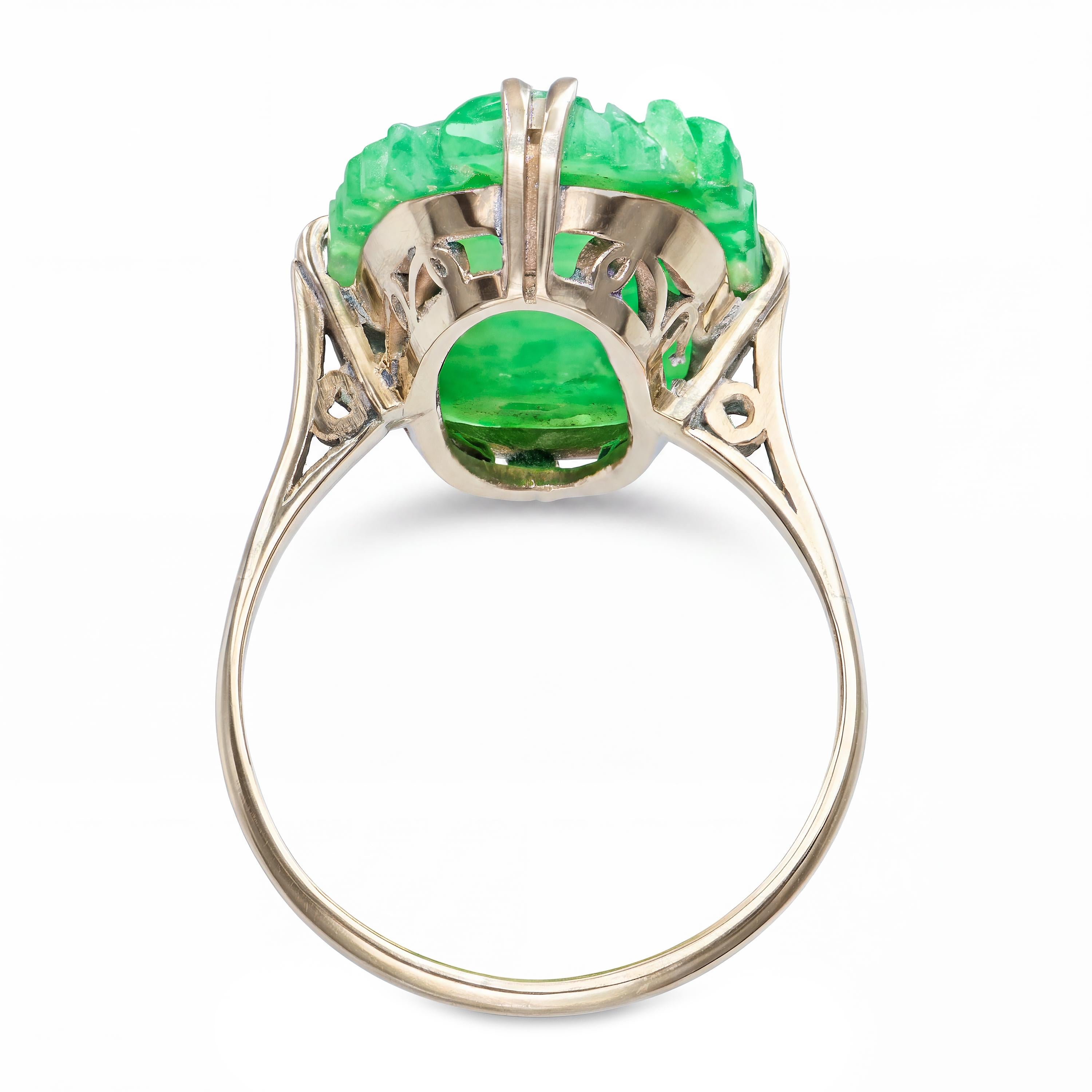 Vintage 10k Yellow Gold Carved Bird Jadeite Jade Ring