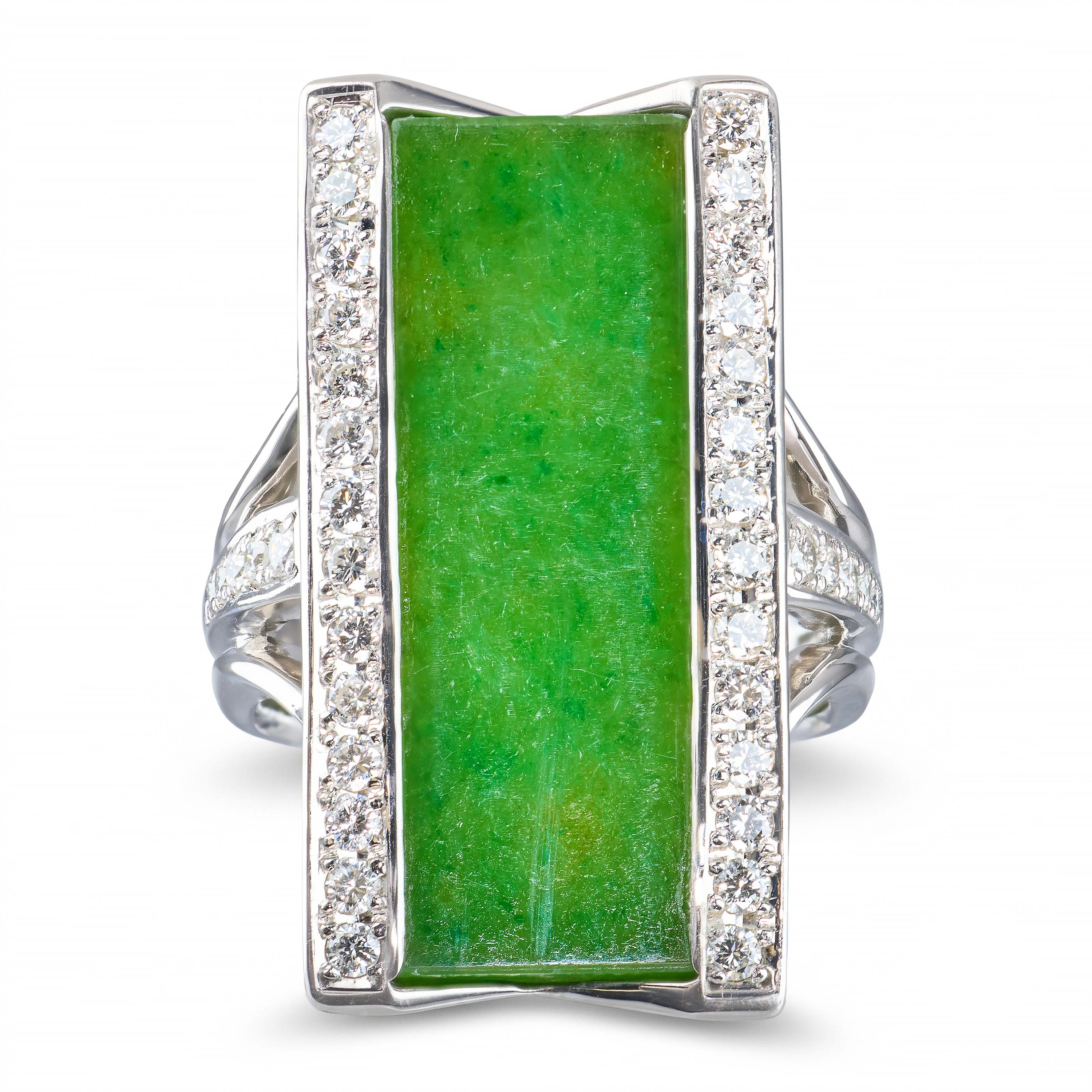 Vintage Platinum Green Jadeite Jade and Diamond Statement Ring