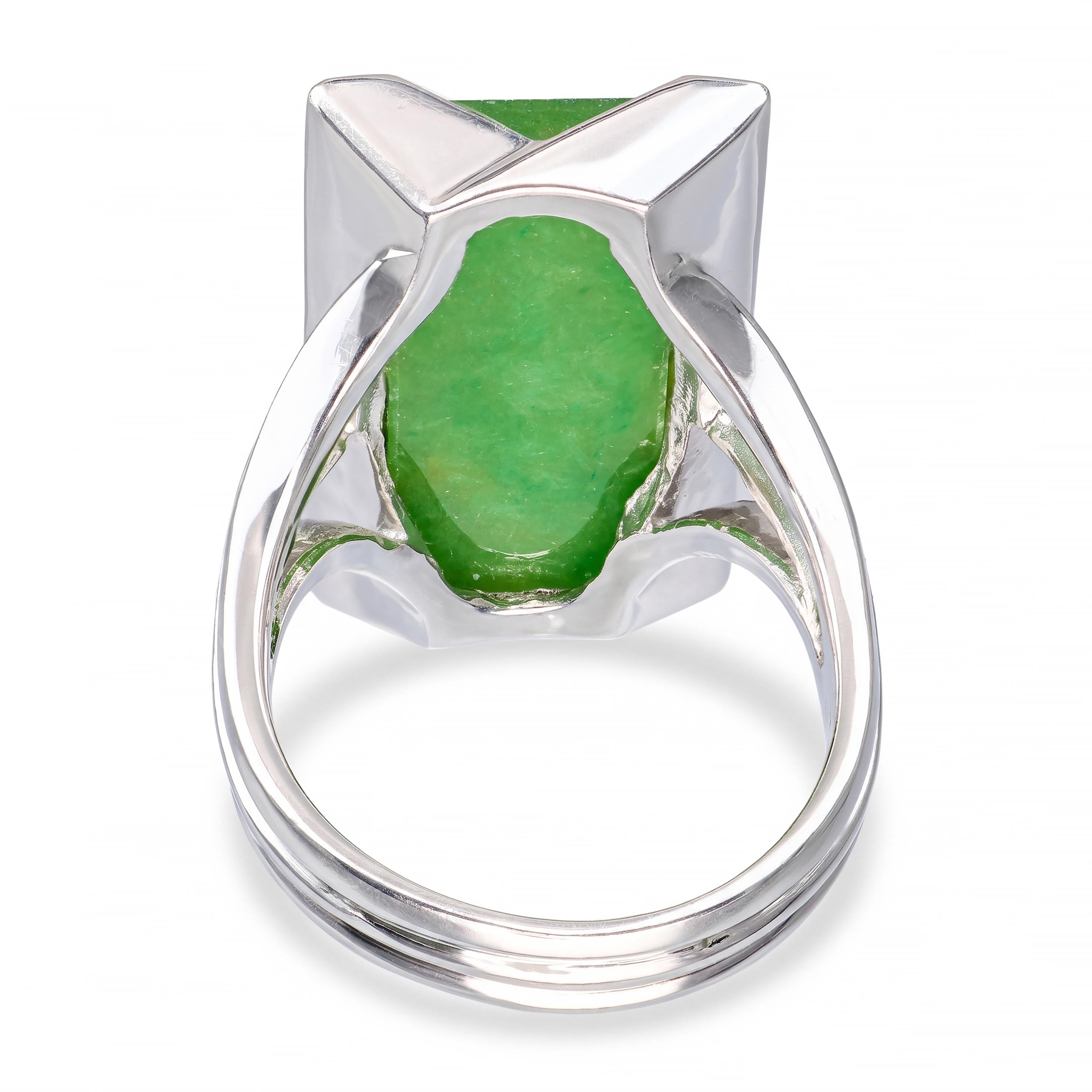 Vintage Platinum Green Jadeite Jade and Diamond Statement Ring