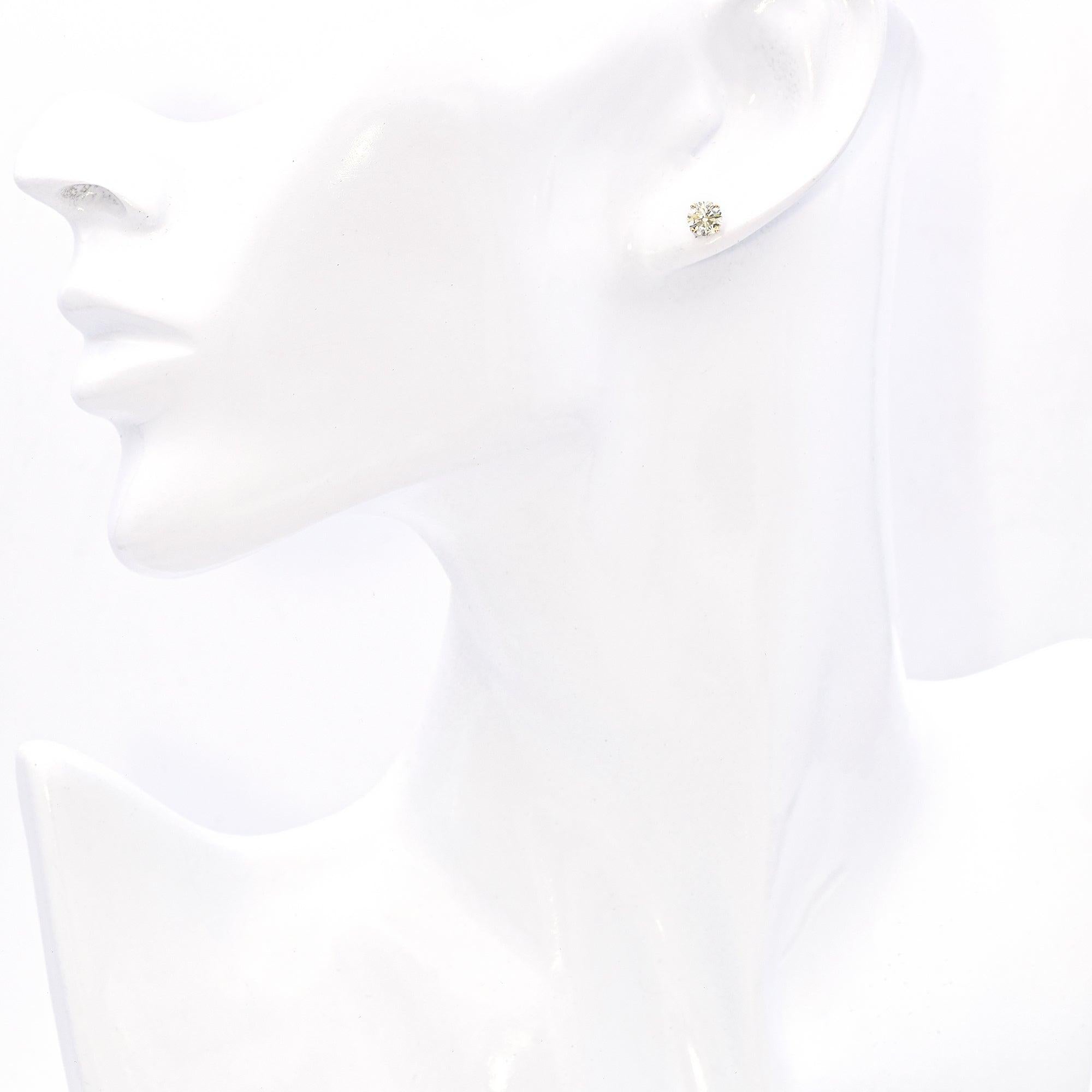 Vintage 14k Yellow Gold 0.92tcw Diamond Round Stud Earrings