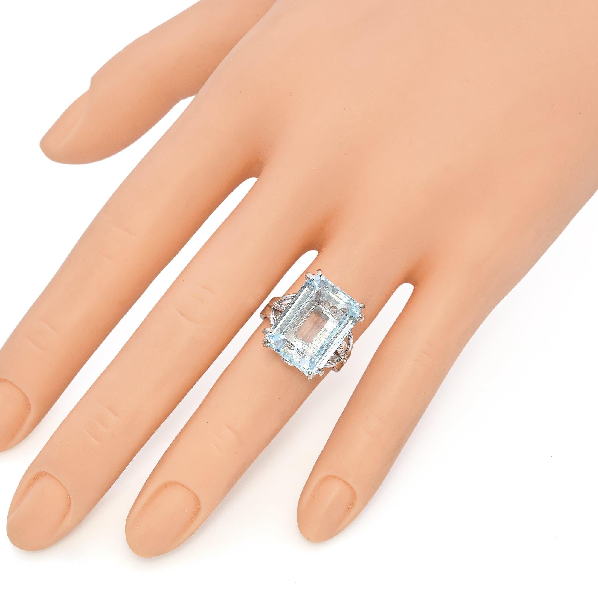 Vintage Gold Palladium Silver Alloy 12.3ct Aquamarine Emerald Cut Cocktail Ring