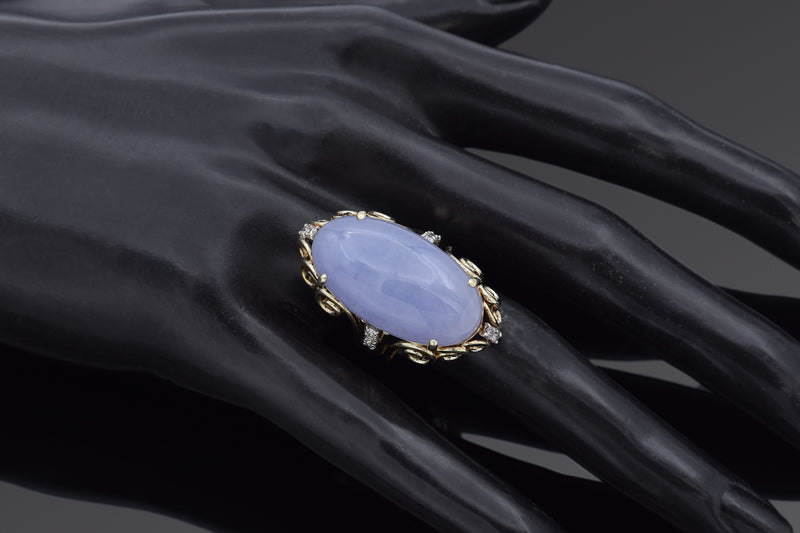 Vintage 14K Yellow Gold 21.56 Ct. Lavender Jade & Diamond Cocktail Ring Size 7