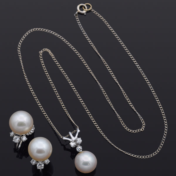Vintage 14K White Gold Pearl & 0.37 TCW Diamond Pendant Necklace & Earrings Set