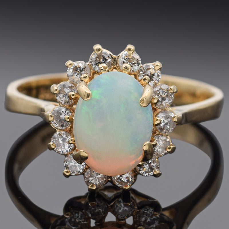 Vintage 14K Yellow Gold Opal & 0.28 TCW Diamond Cocktail Ring Size 5.25