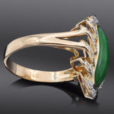 Vintage 18K Yellow Gold Green Jade & Diamond Cocktail Ring Size 8