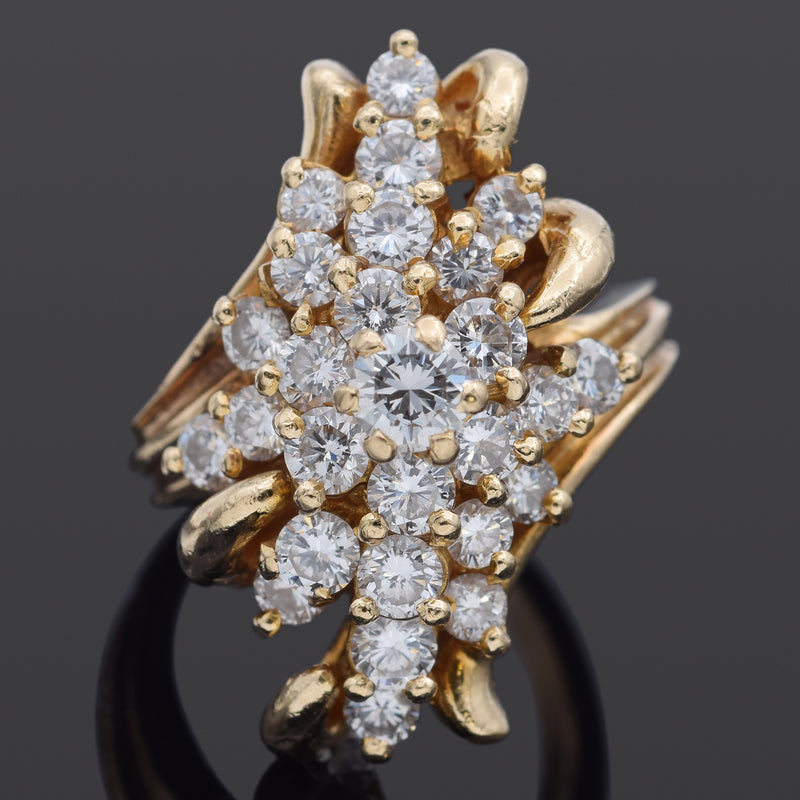 Vintage 14K Yellow Gold 1.77 TCW Diamond Cluster Cocktail Ring Size 7