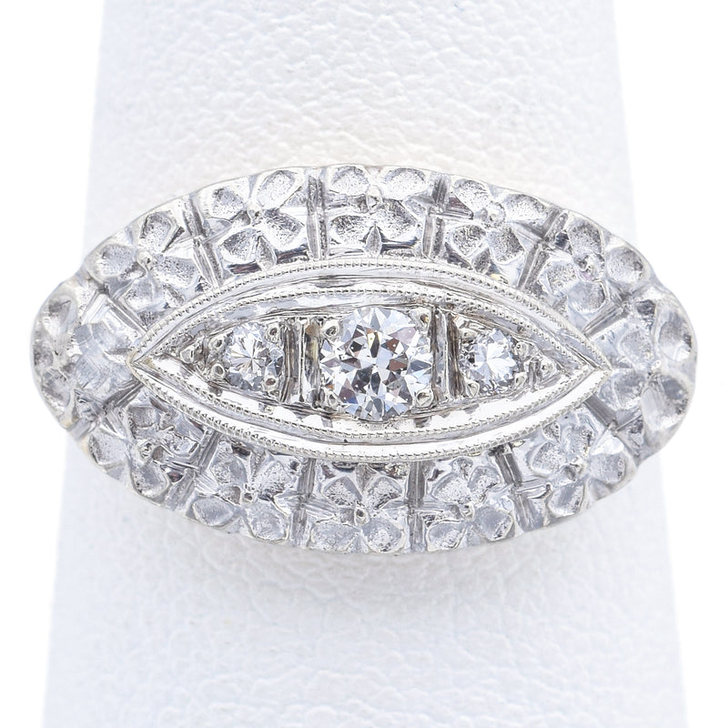 Vintage 14K Yellow Gold 0.17 TCW Diamond Band Ring Size 6