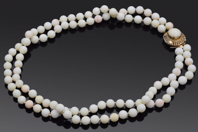 Vintage 14K Yellow Gold Angel Skin Coral 7.5-12 mm Beaded Strand Necklace 18"