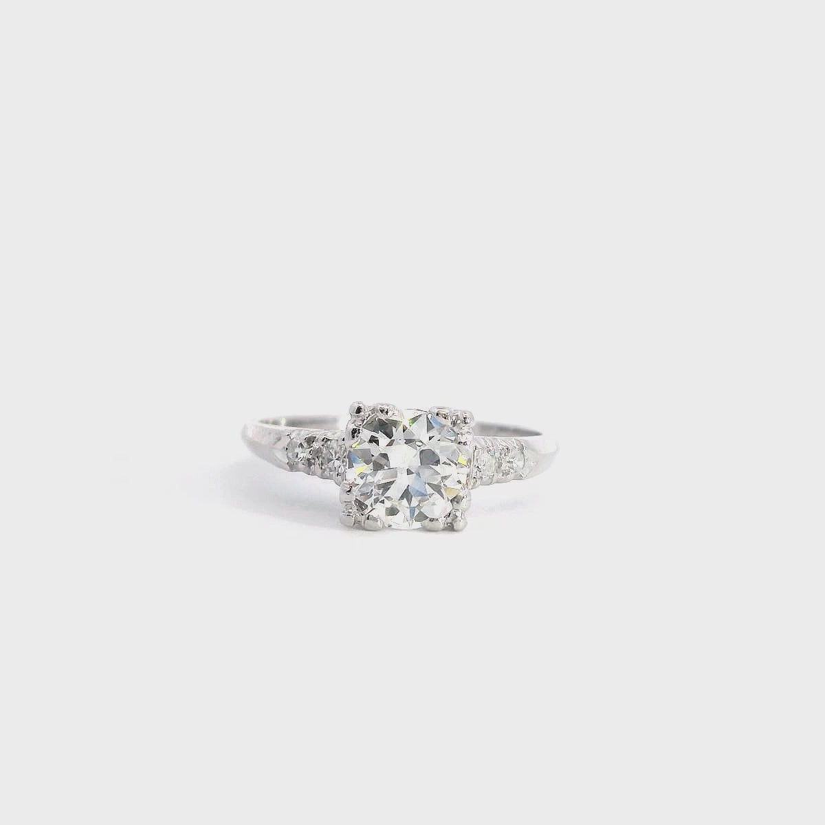 Vintage Platinum 0.95 TCW Diamond Engagement RIng