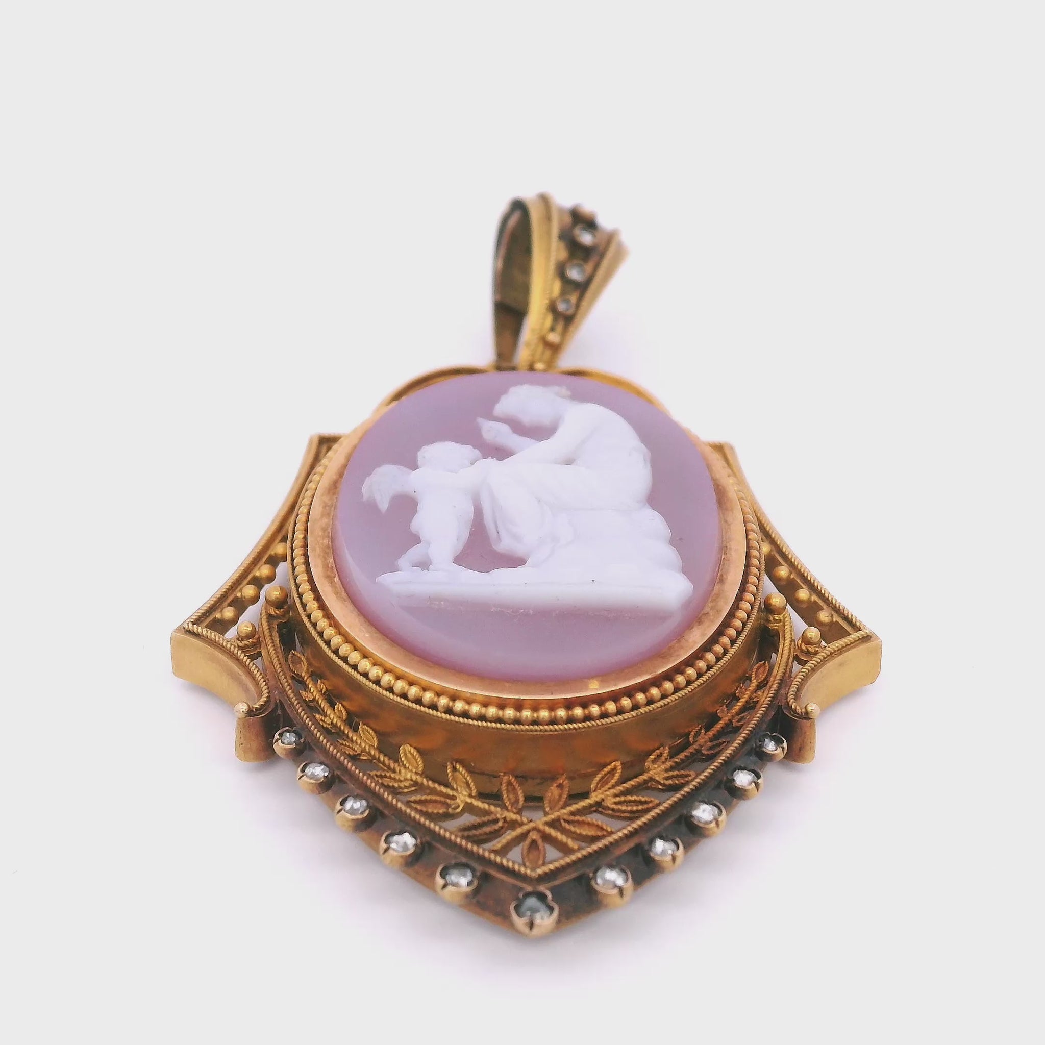 Antique Victorian 21k Yellow Gold Hardstone Cameo Pendant with Cannetille Detail