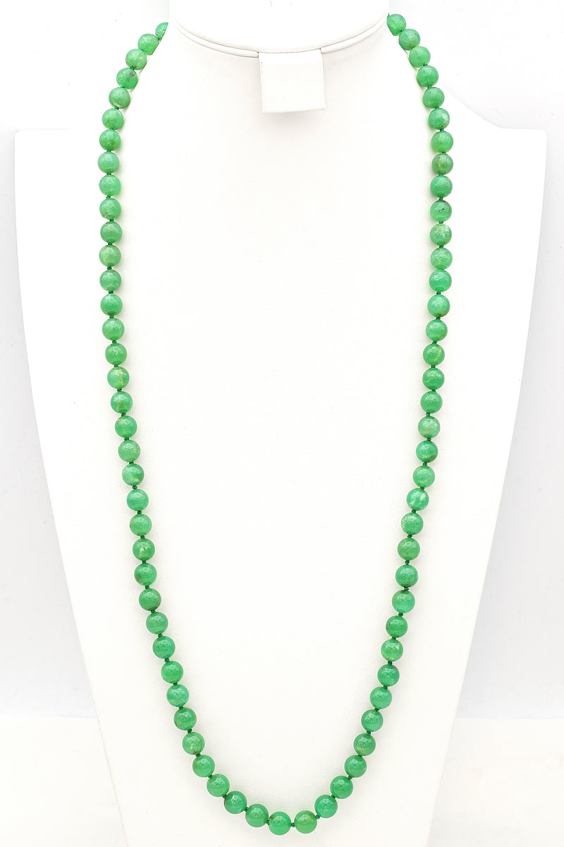Vintage 14K Yellow Gold Apple Green Chrysoprase Long Beaded Strand Necklace 34"