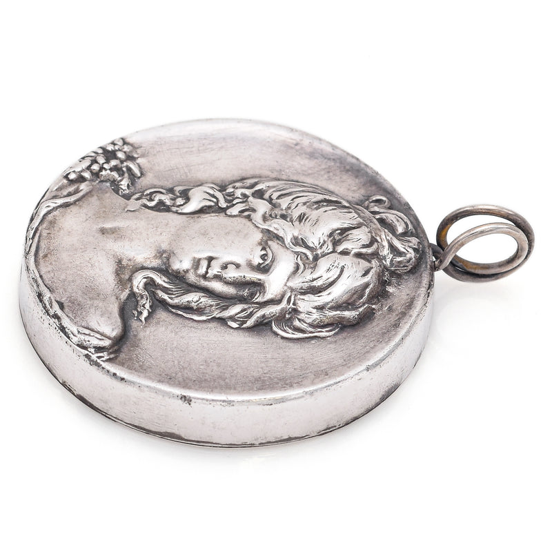 Vintage Henryk Winograd HW 999 Fine Silver Repoussé Baroque Woman Pendant