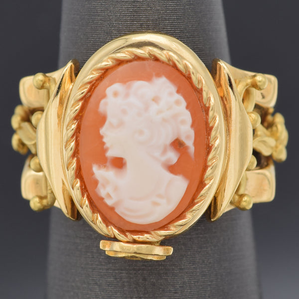 Antique Mod Dep Italy 18K Yellow Gold Cameo Shell Ring