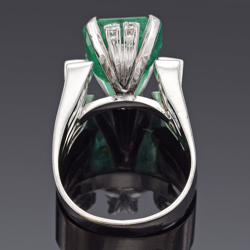 Vintage 14K White Gold 8.38 Ct Emerald & 0.64 TCW Diamond Cocktail Ring 12.7G
